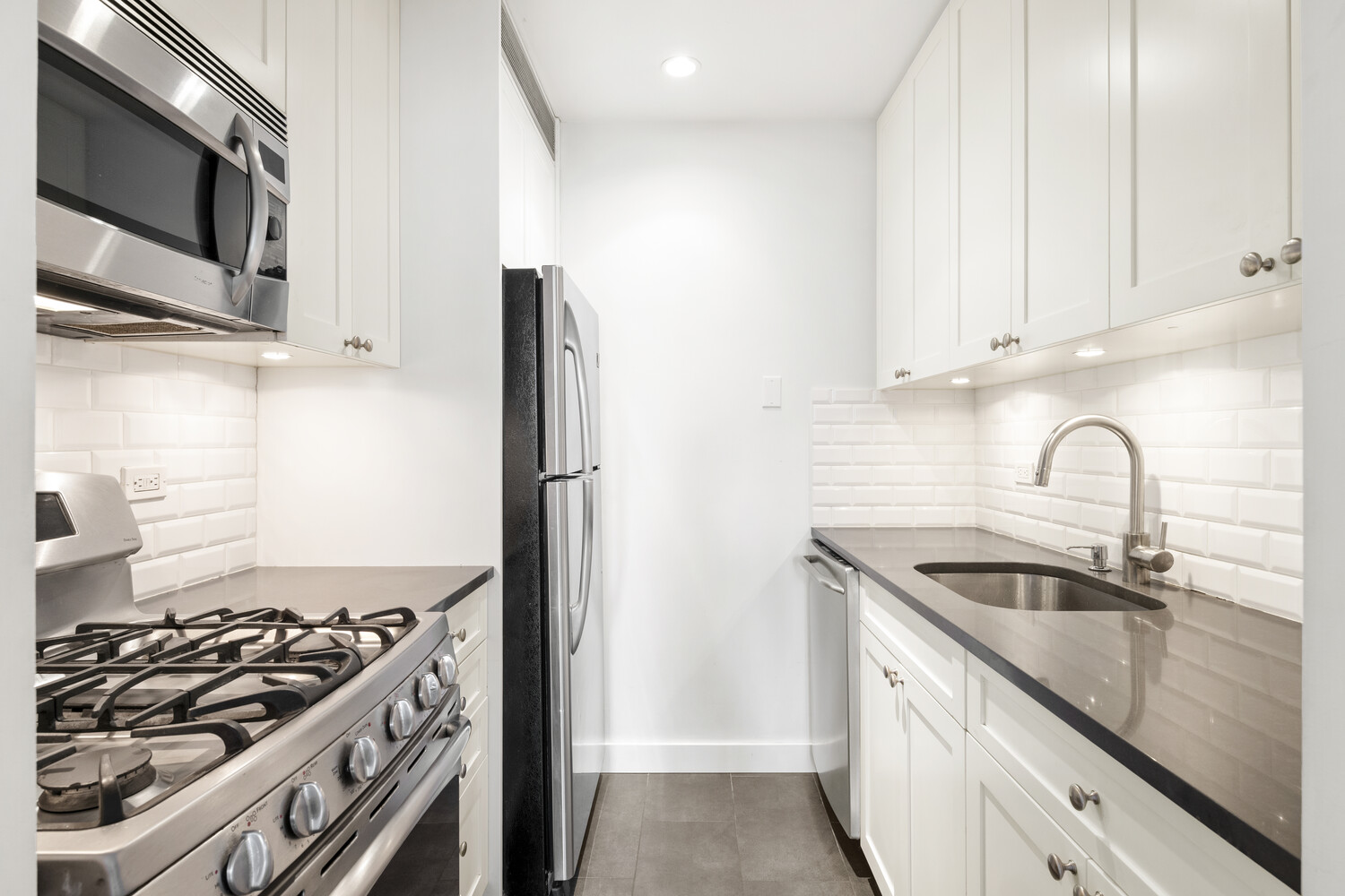 250 East 40th Street 20B Murray Hill New York NY 10016
