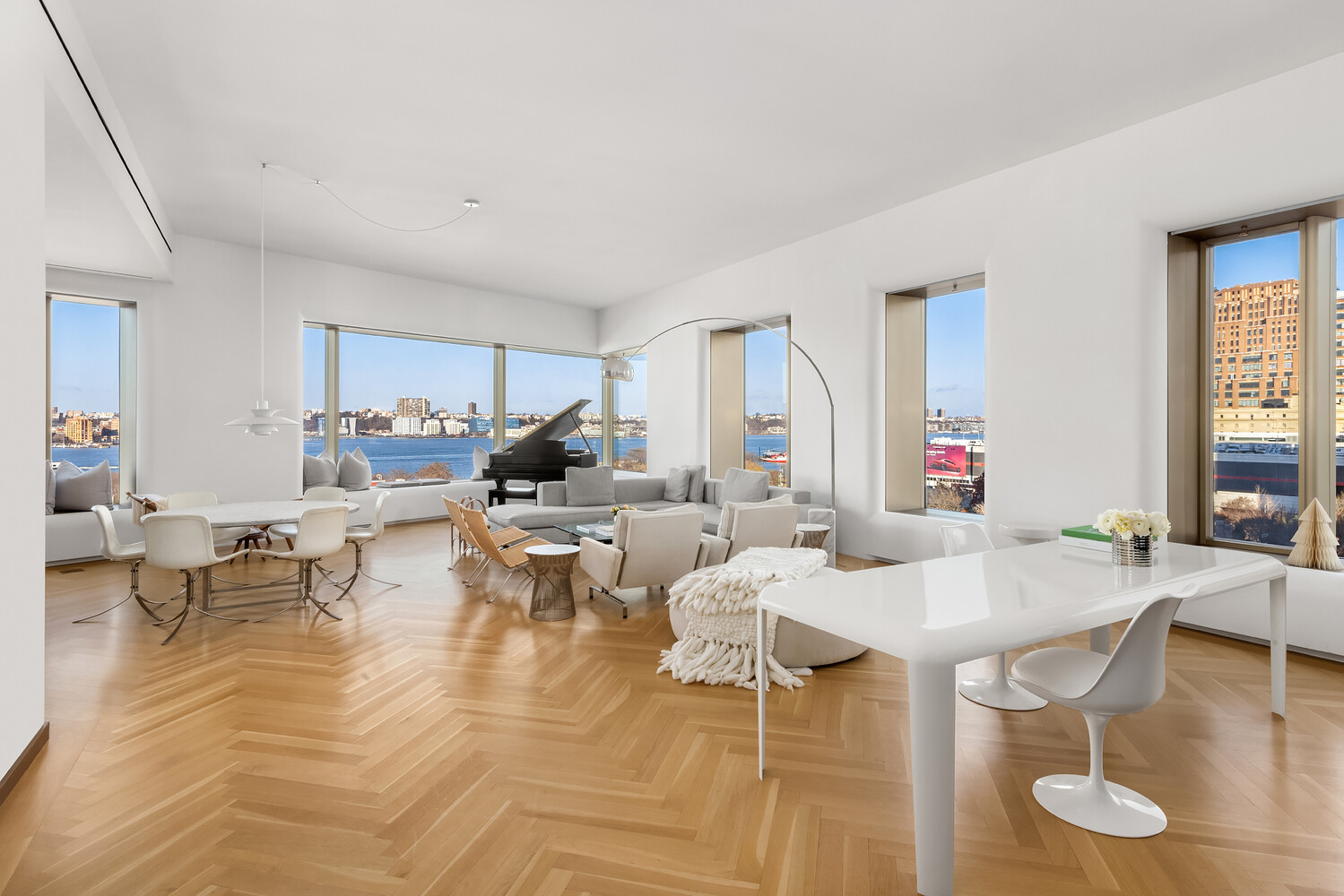 551 West 21st Street 7A Chelsea New York NY 10011