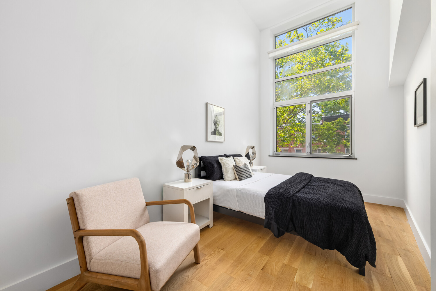 93 Waverly Avenue Clinton Hill Brooklyn NY 11205