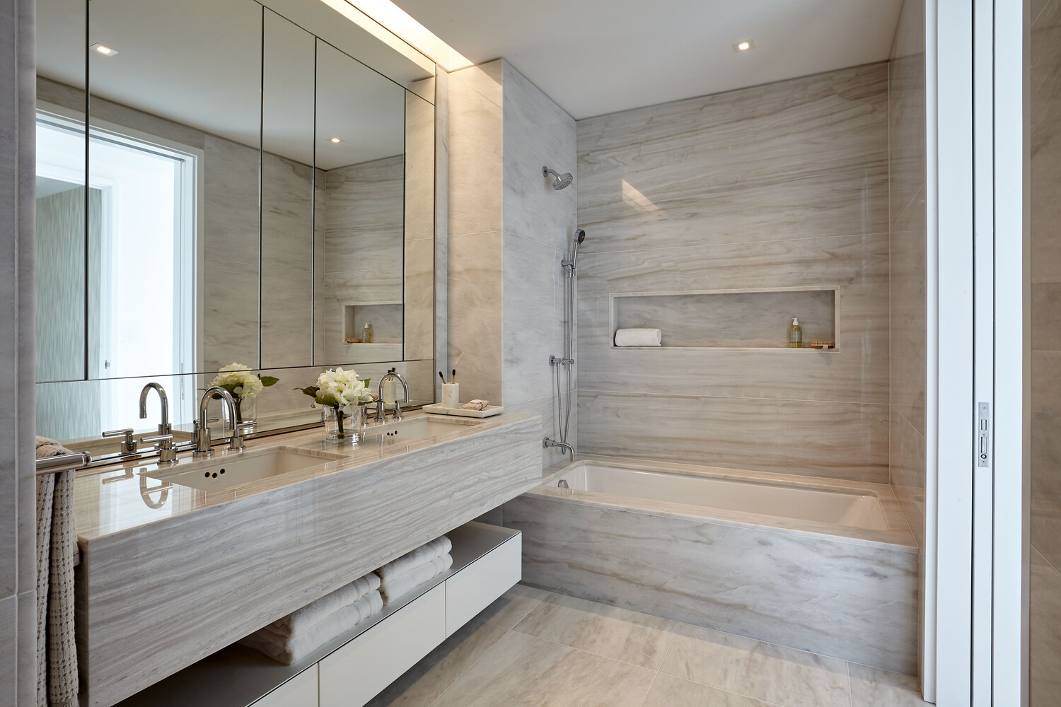 200 East 59th Street 26D Midtown East New York NY 10021