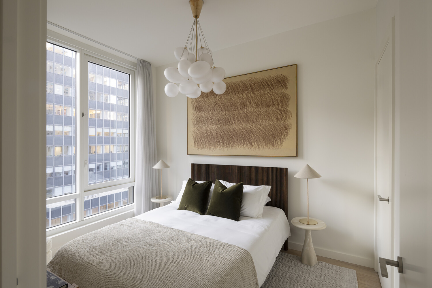 135 East 47th Street 24E Turtle Bay New York NY 10017