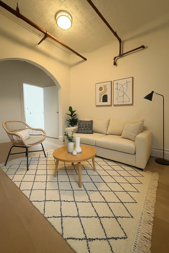 17 Thames Street East Williamsburg Brooklyn NY 11206