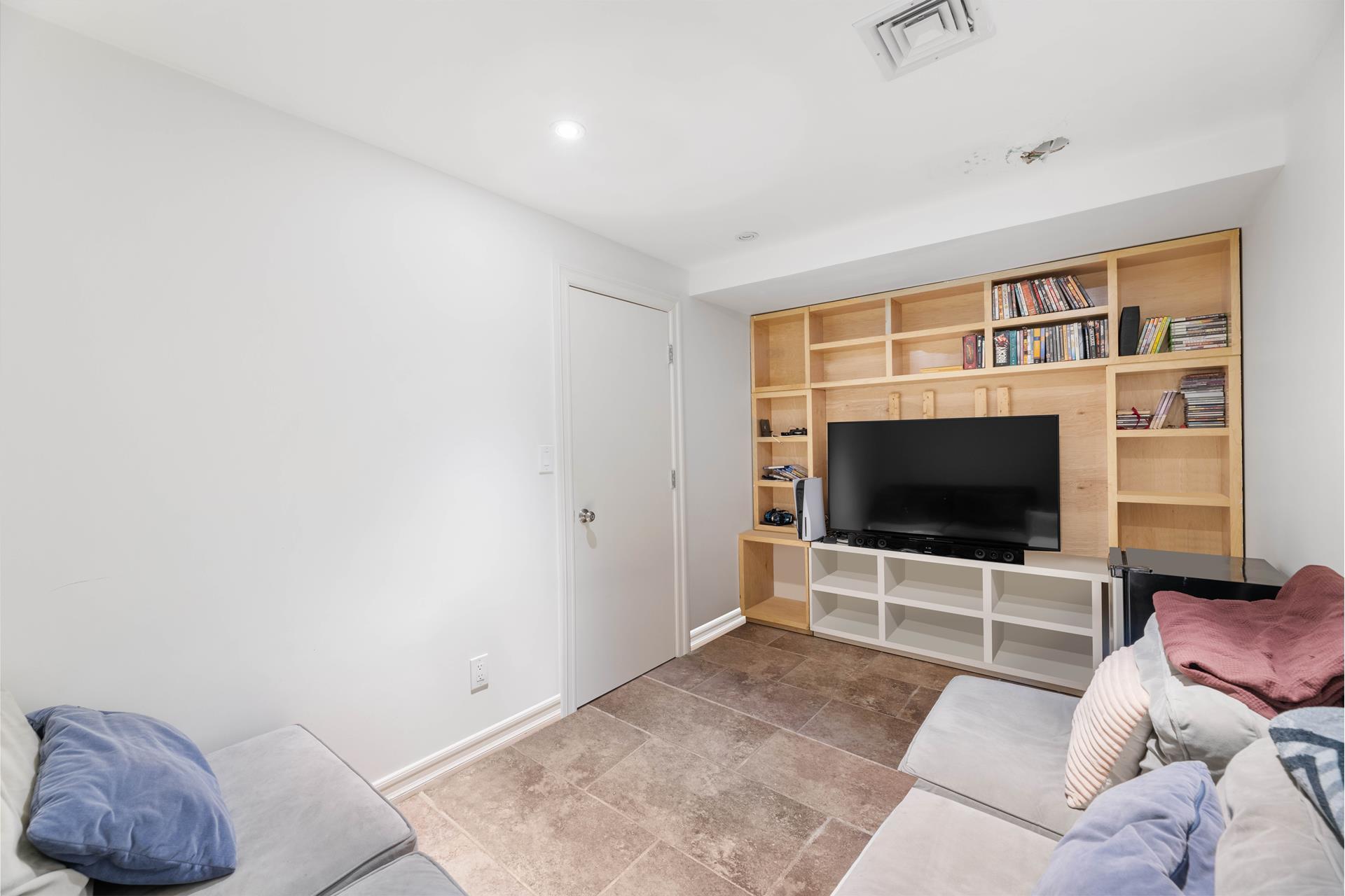 351 West 262nd Street North Riverdale Bronx NY 10471