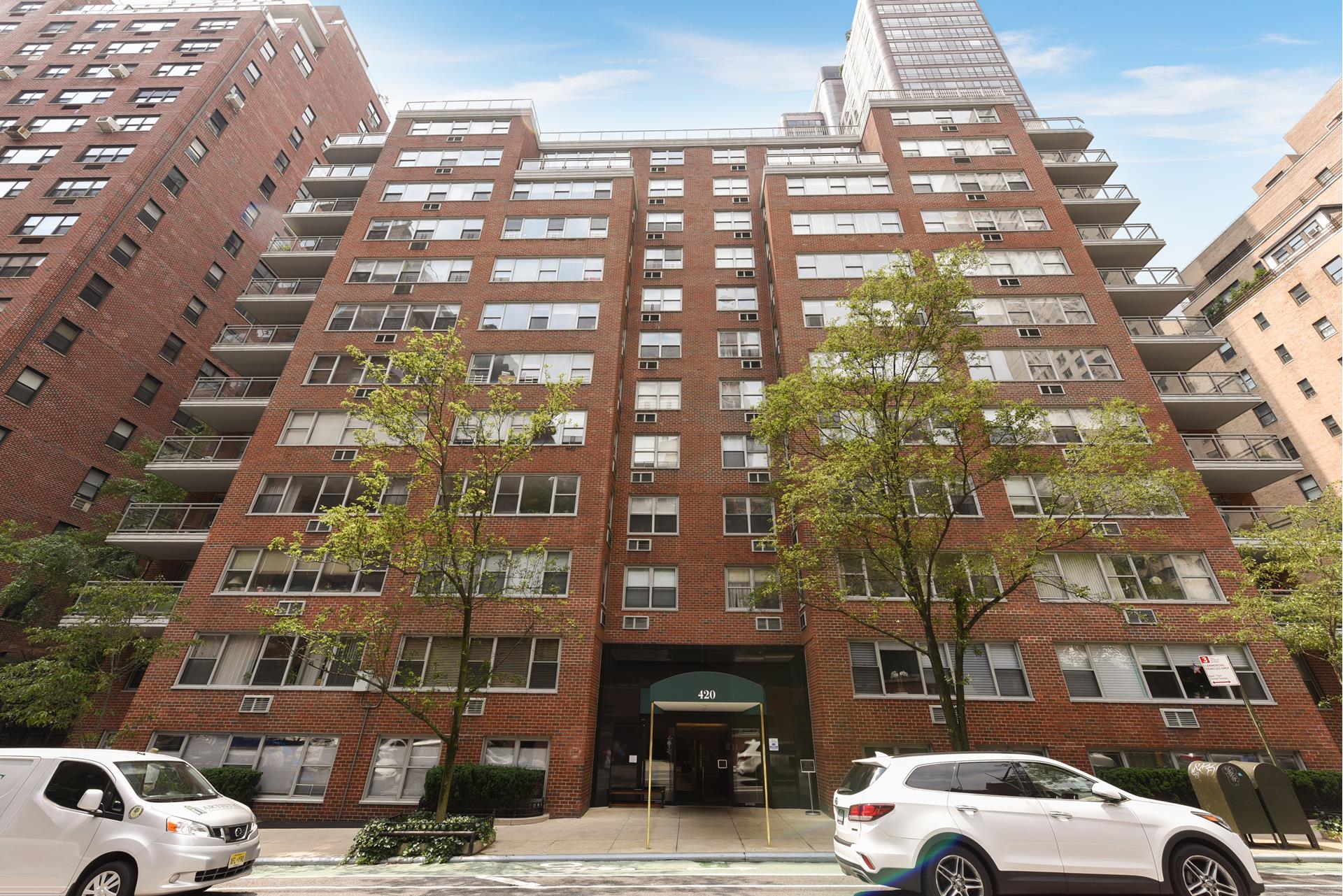 420 East 55th Street 3FG Sutton Place New York NY 10022