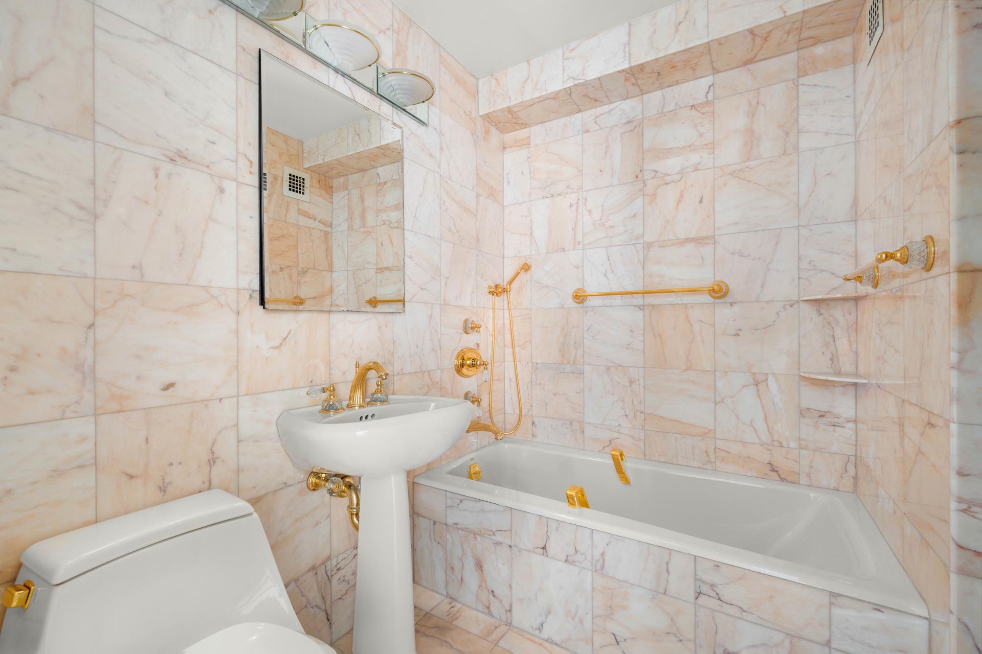 650 Park Avenue Upper East Side New York NY 10065