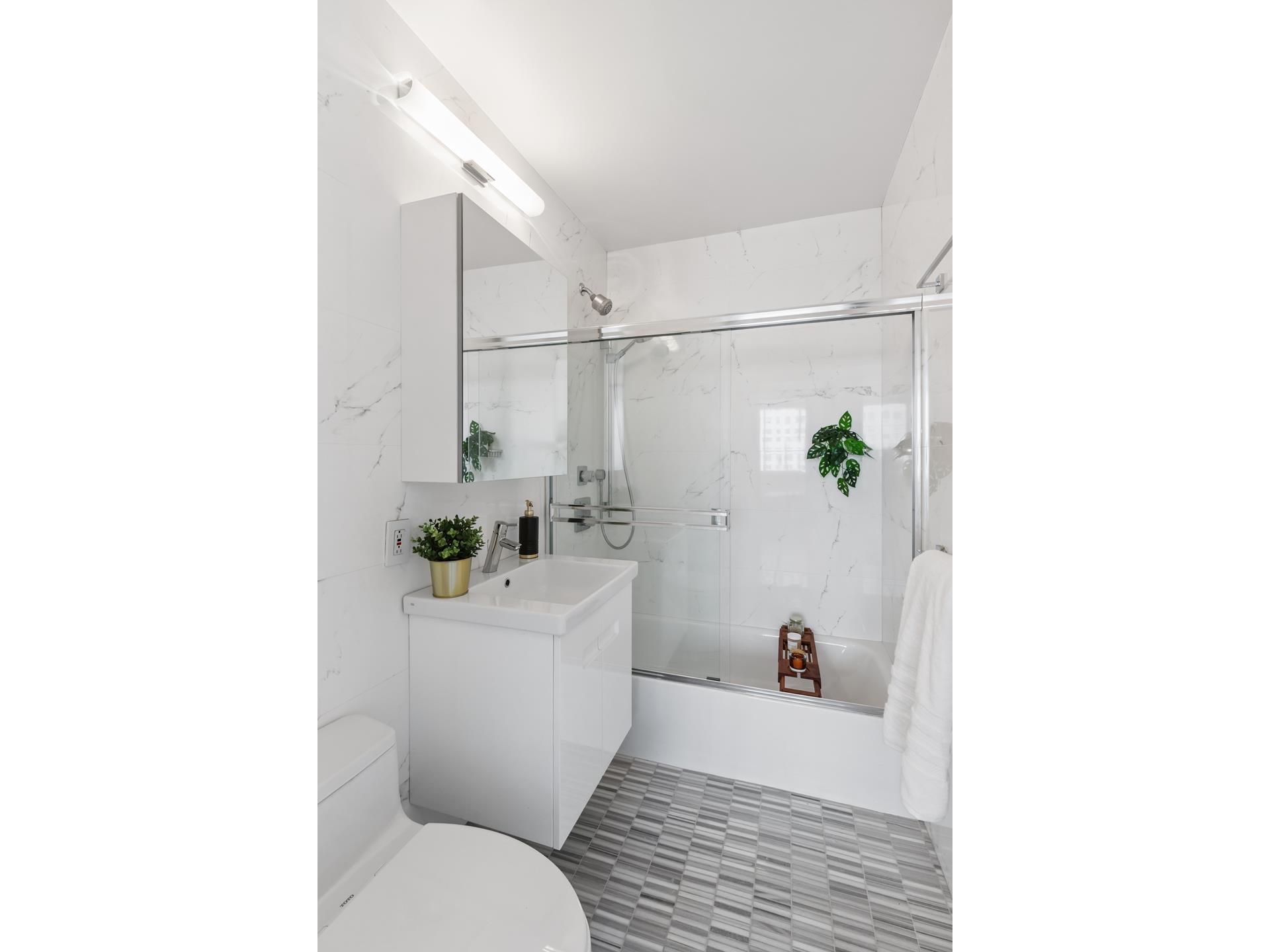 45 West 67th Street Lincoln Square New York NY 10023