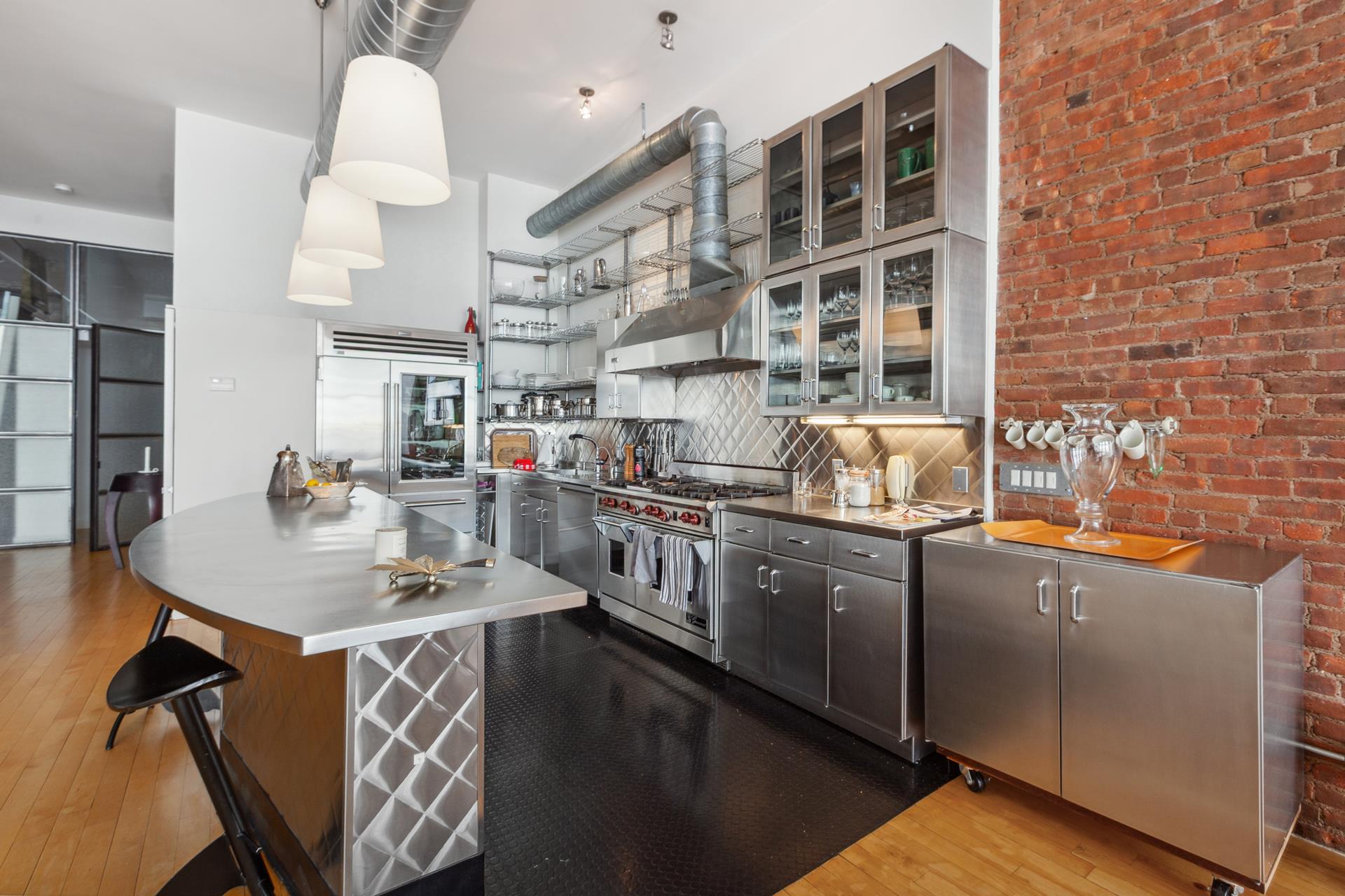 112 Prince Street Soho New York NY 10012