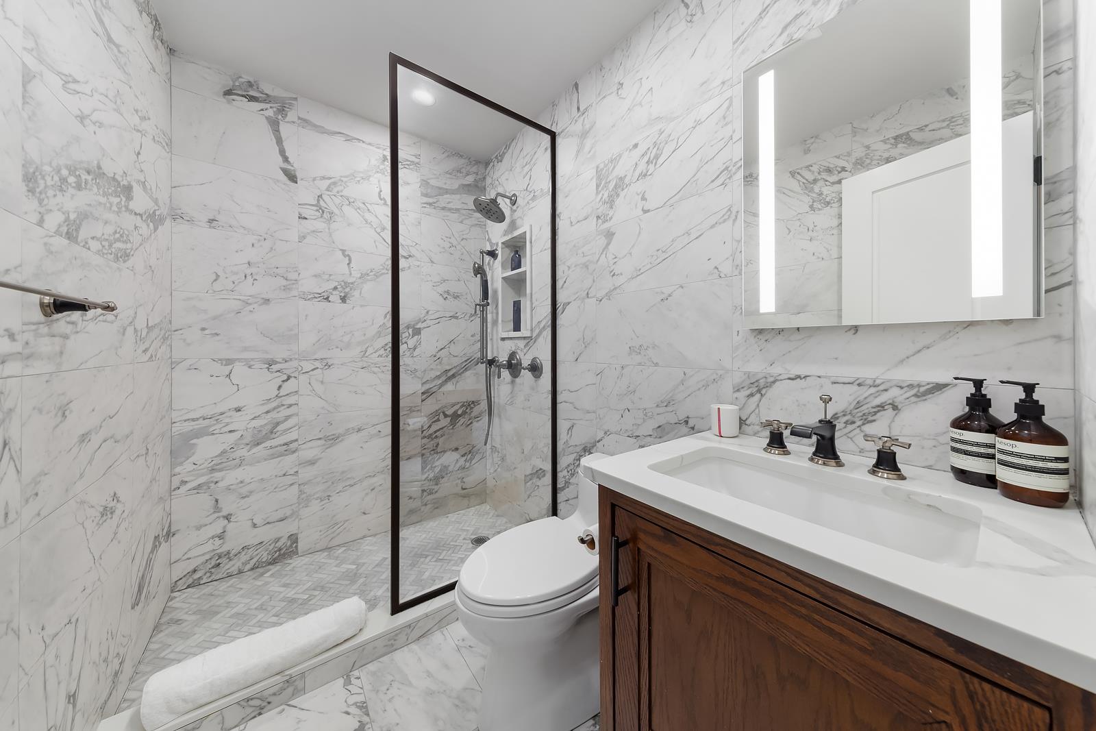 230 East 63rd Street 6 Upper East Side New York NY 10065