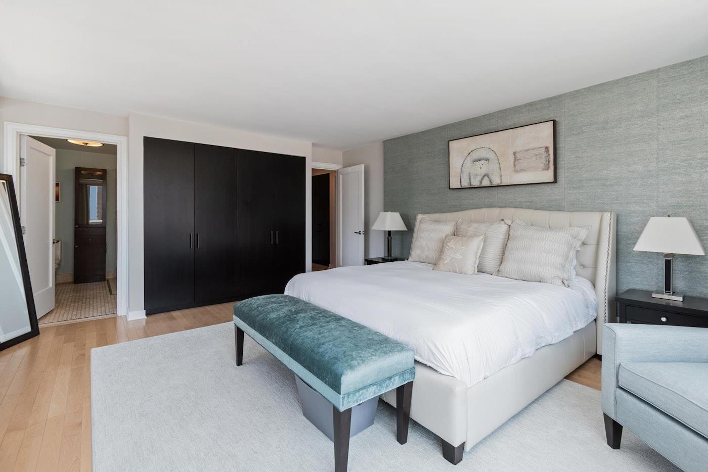 45 West 67th Street 25D Lincoln Square New York NY 10023