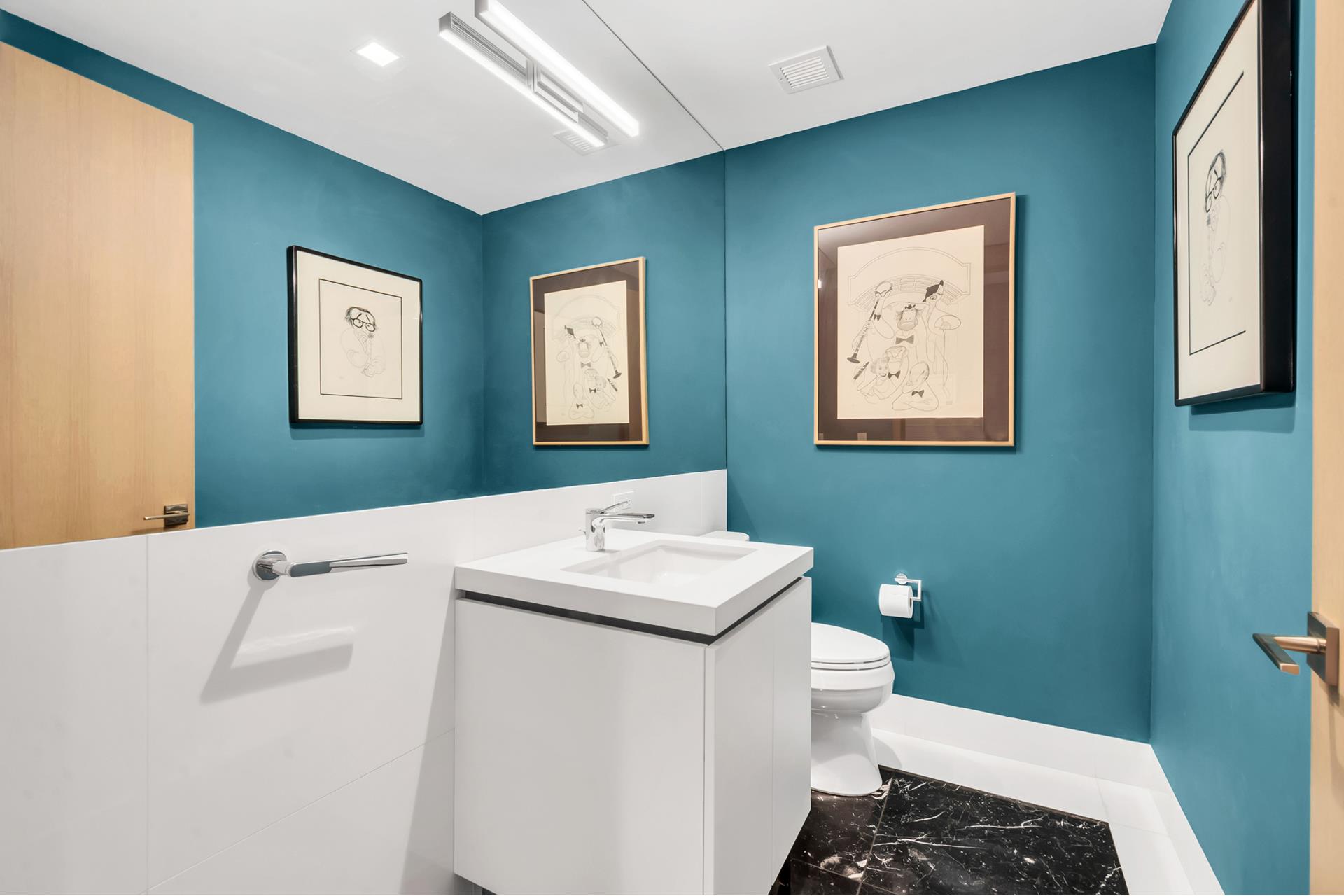 200 East 21st Street Gramercy Park New York NY 10010