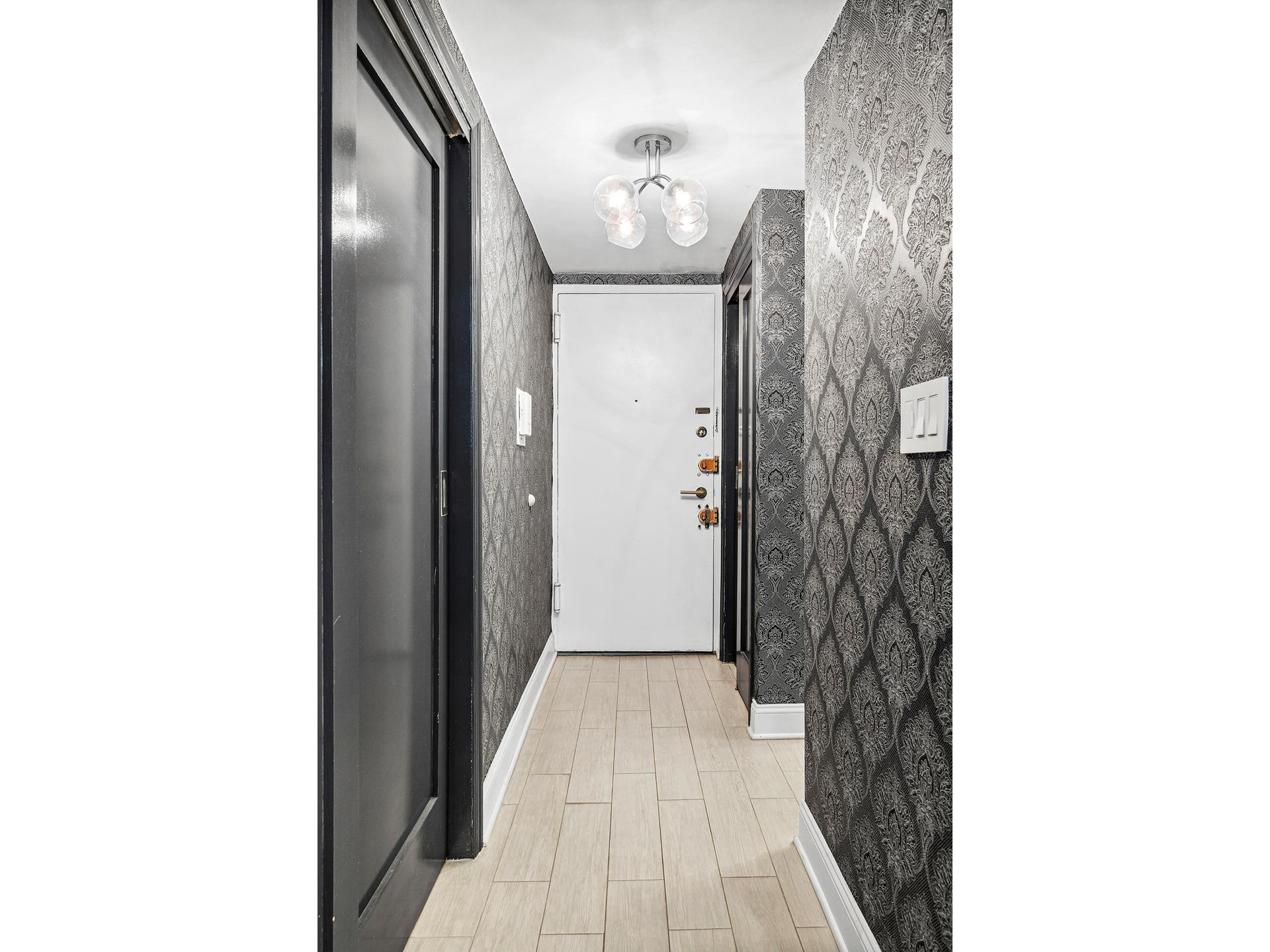 211 Thompson Street LB Greenwich Village New York NY 10012