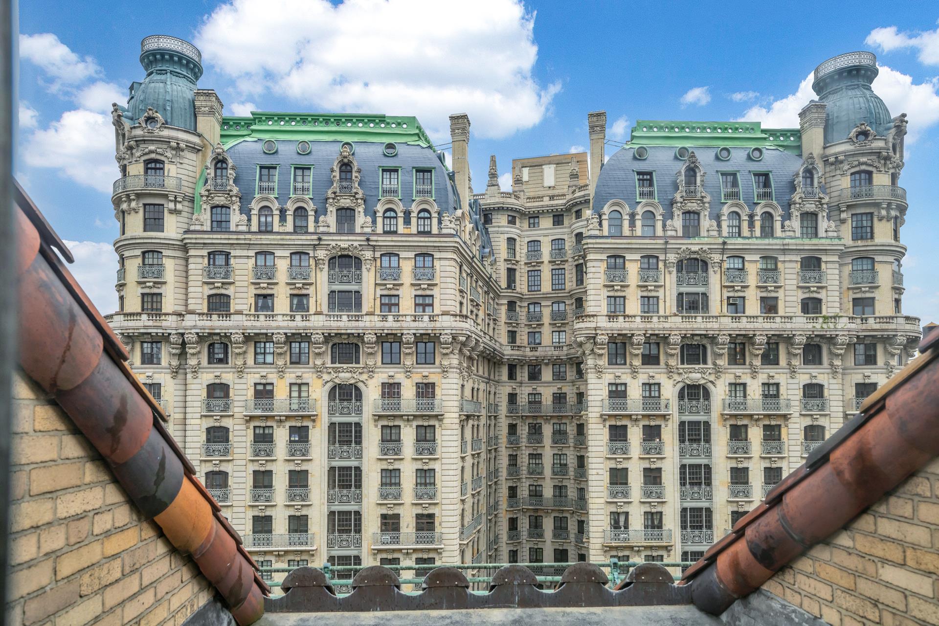 2112 Broadway Upper West Side New York NY 10023