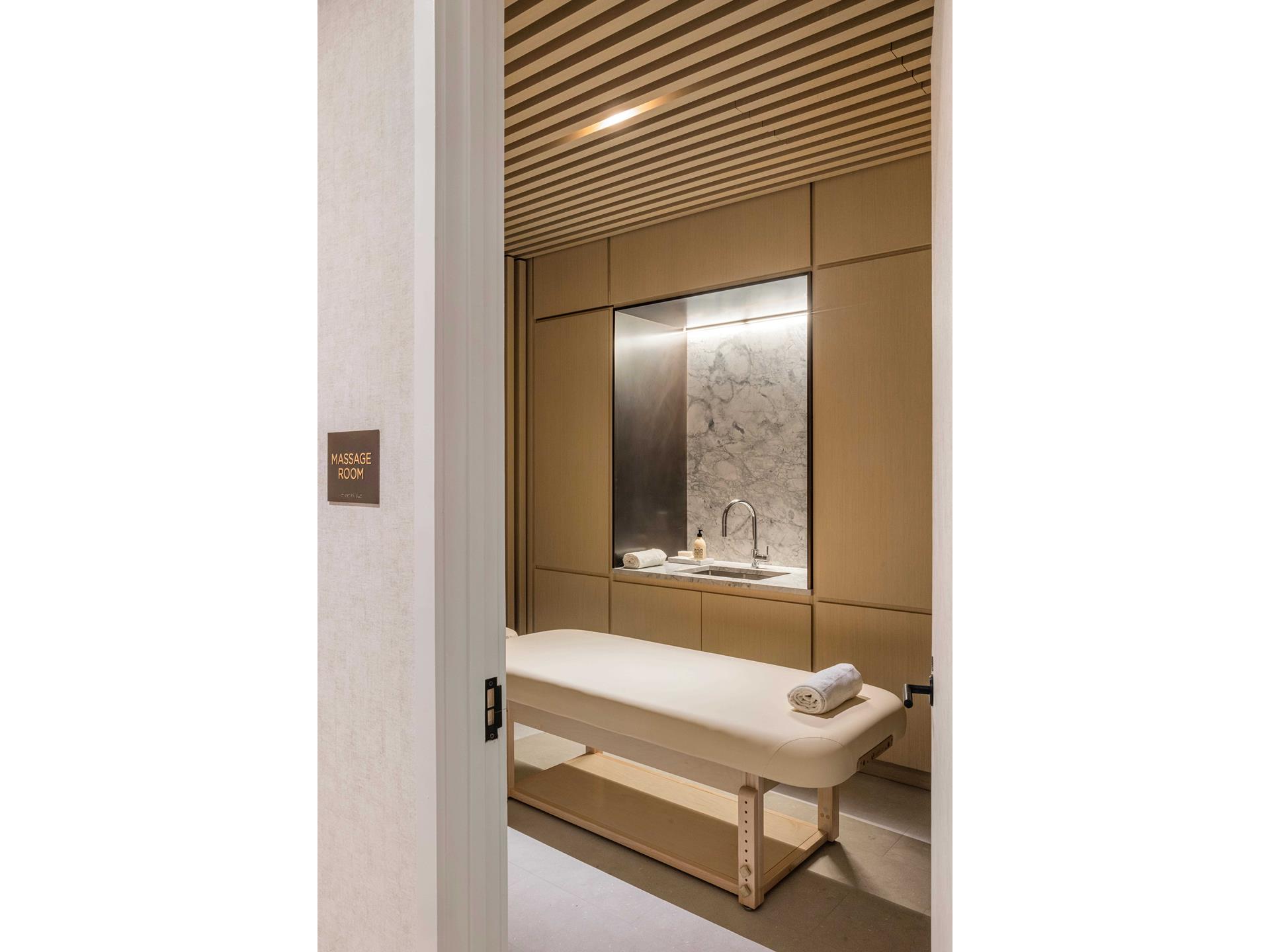 215 West 28th Street Chelsea New York NY 10001