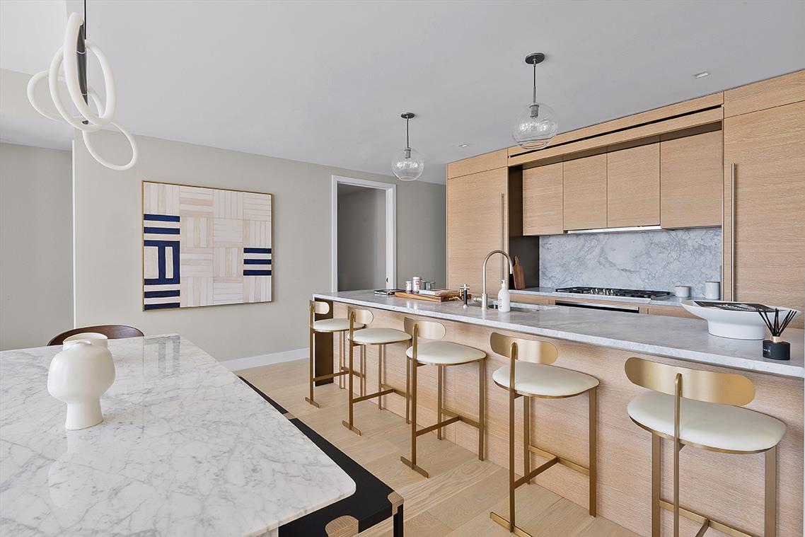 215 West 28th Street 15A Chelsea New York NY 10001