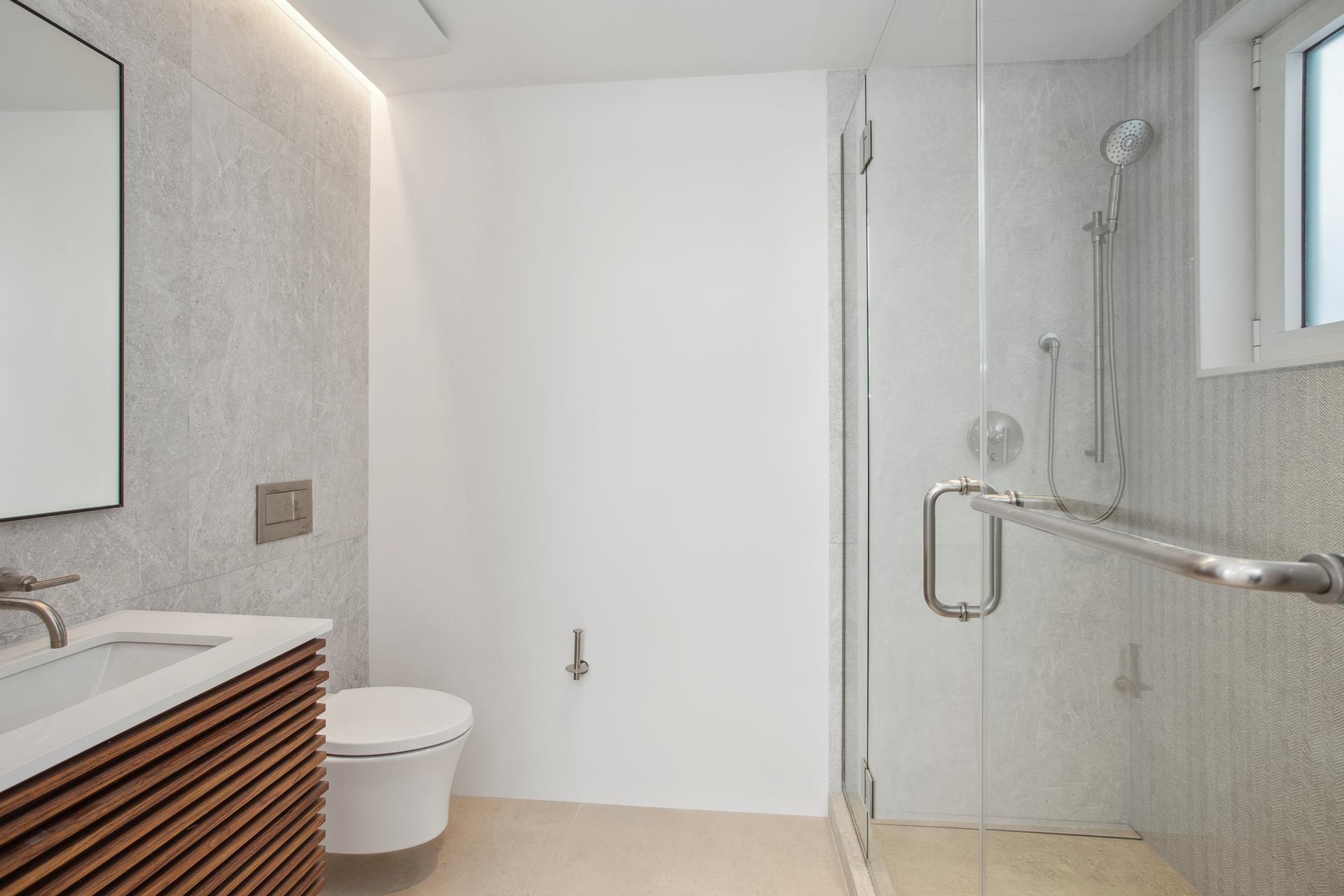 111 Wooster Street Soho New York NY 10012