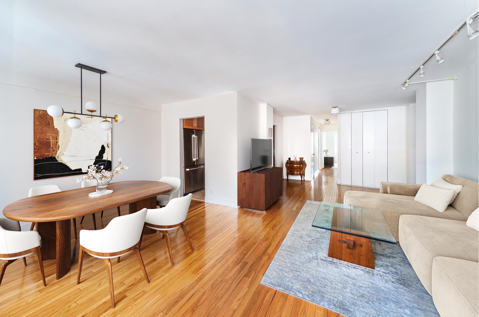 201 East 25th Street 12H Kips Bay New York NY 10010