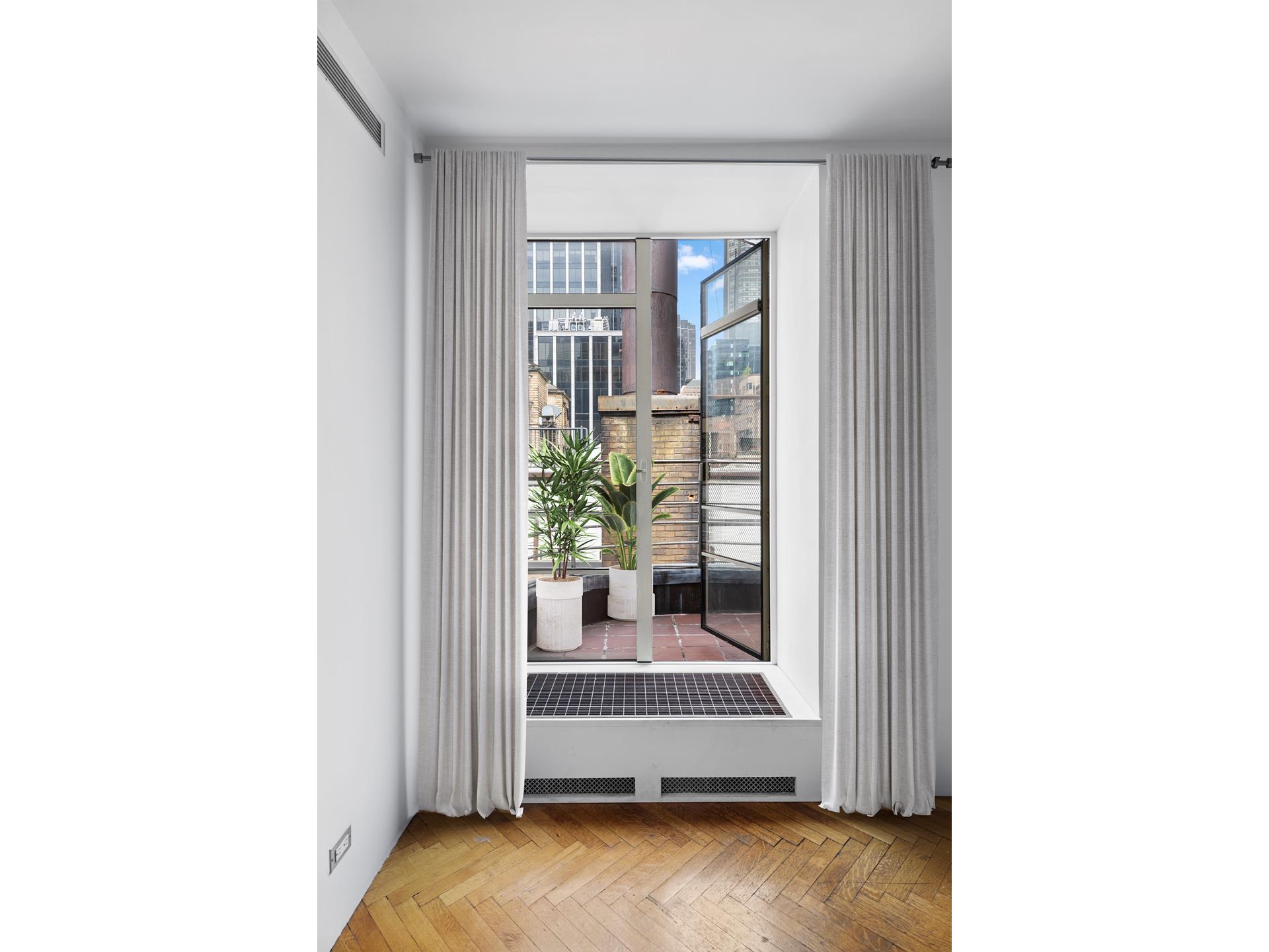 24 West 55th Street 11D Midtown West New York NY 10019
