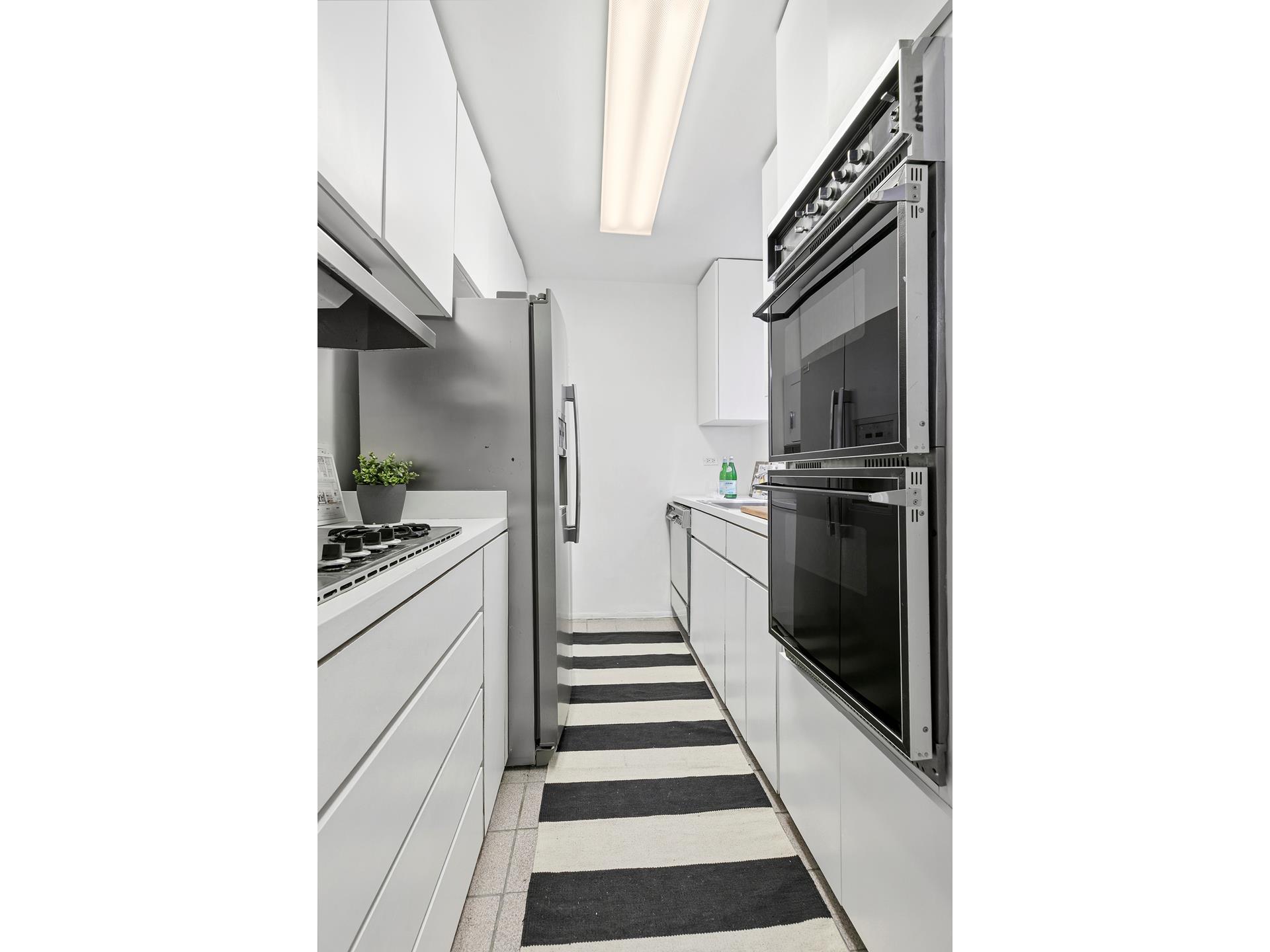 305 East 72nd Street 15B Upper East Side New York NY 10021