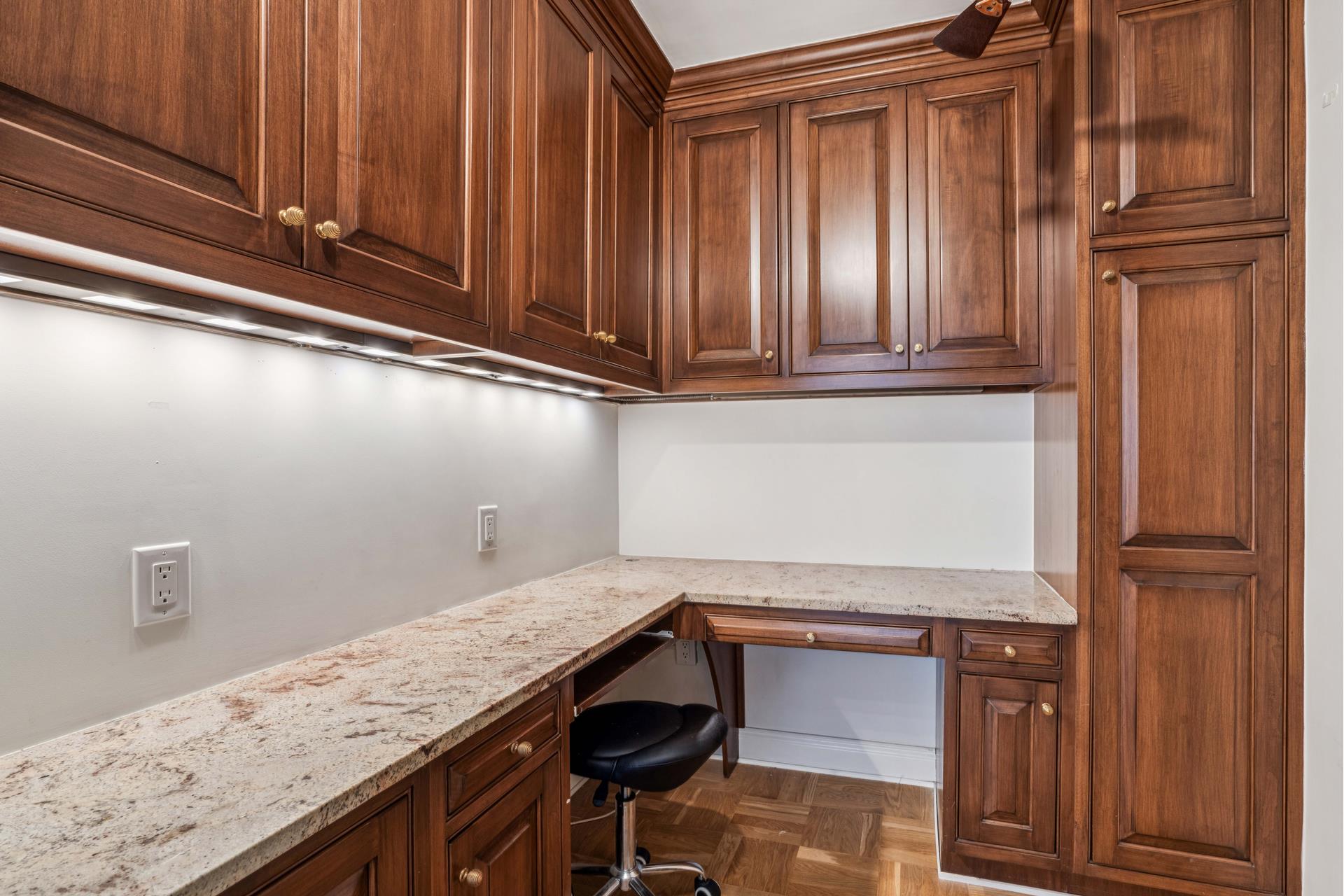 136 East 56th Street Midtown East New York NY 10022