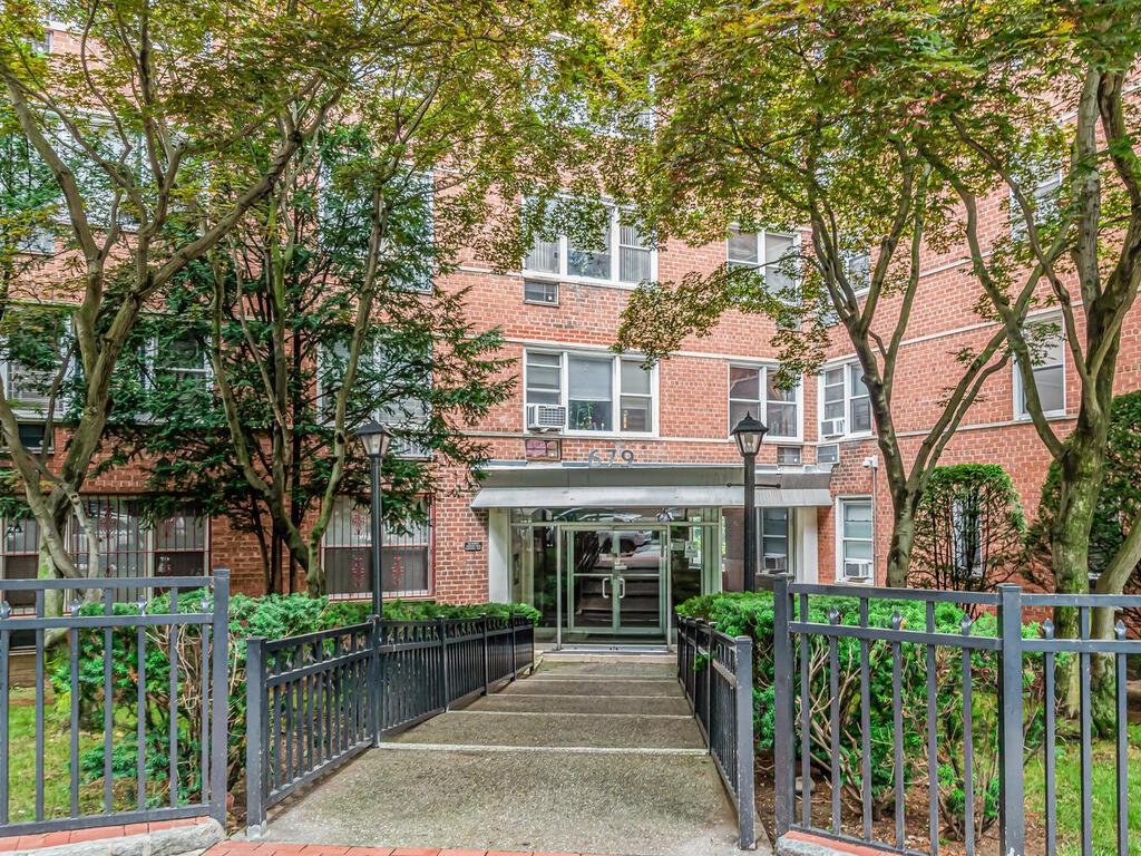 679 West 239th Street Riverdale Bronx NY 10463