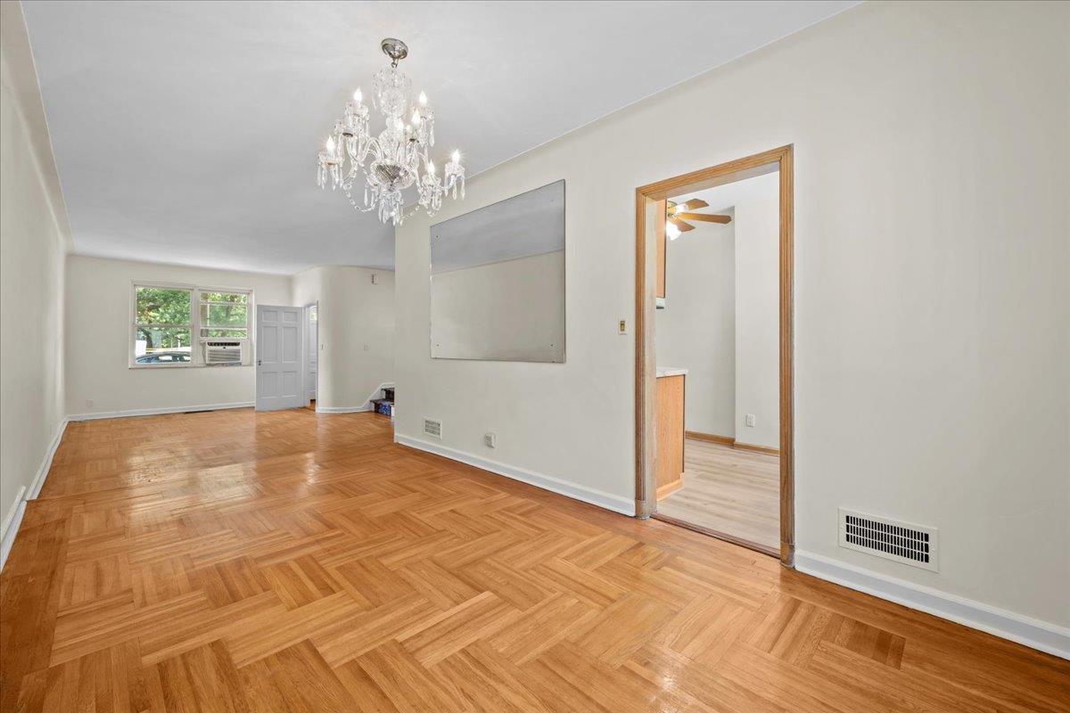 140 Van Cortlandt Park South Kingsbridge Bronx NY 10463