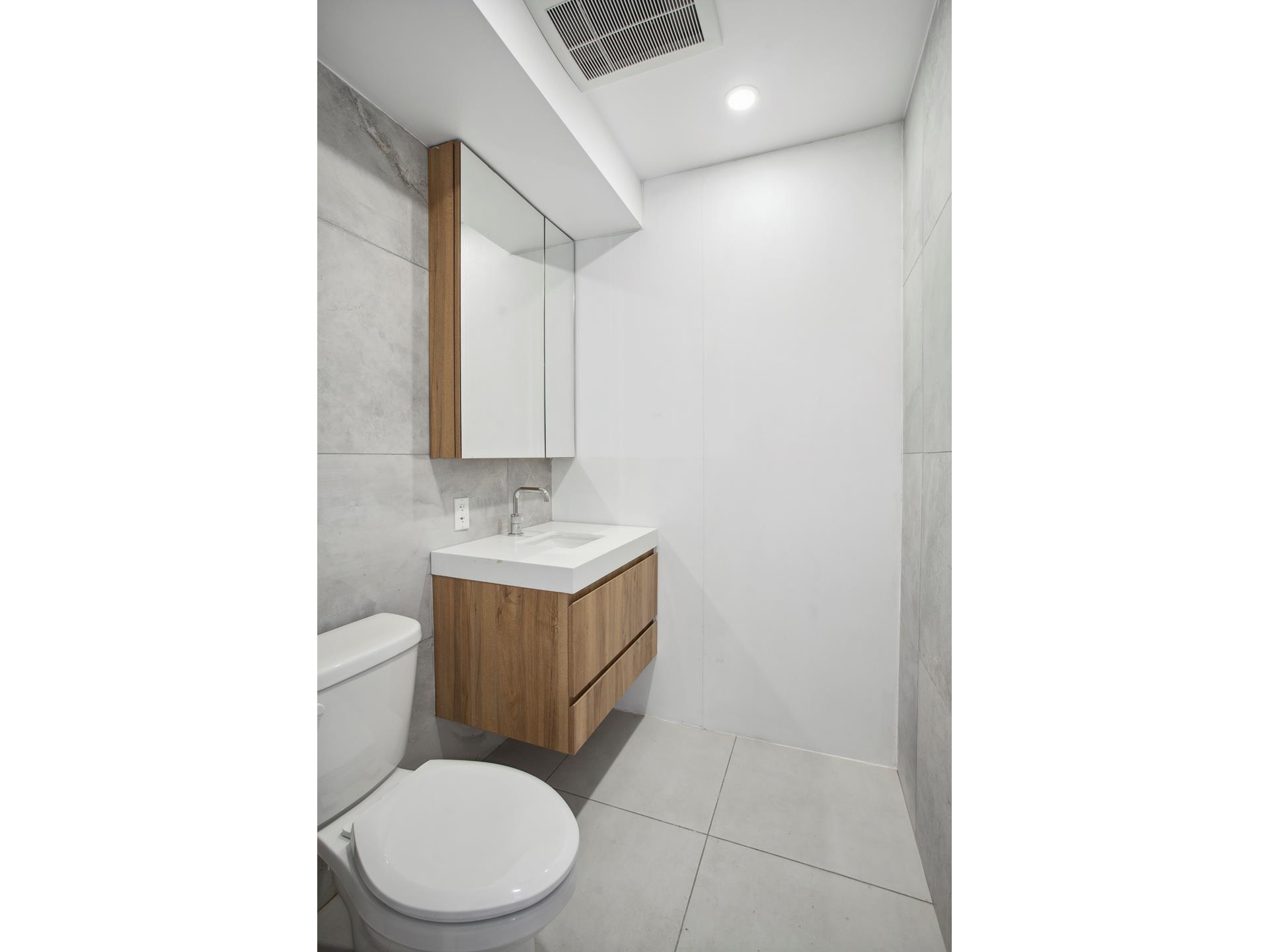 54 Dupont Street Greenpoint Brooklyn NY 11222