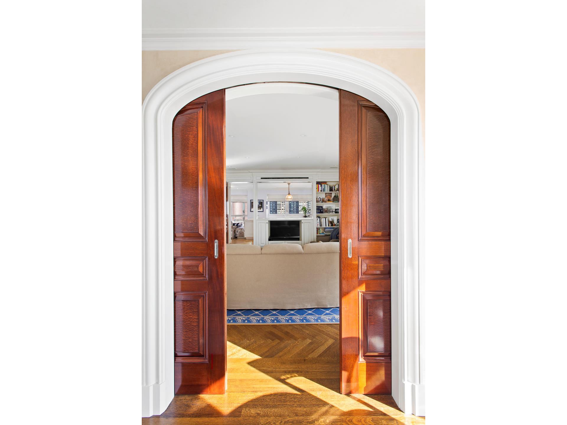 415 East 54th Street 25GG Sutton Place New York NY 10022