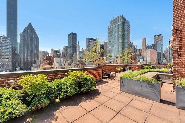 345 East 52nd Street Turtle Bay New York NY 10022