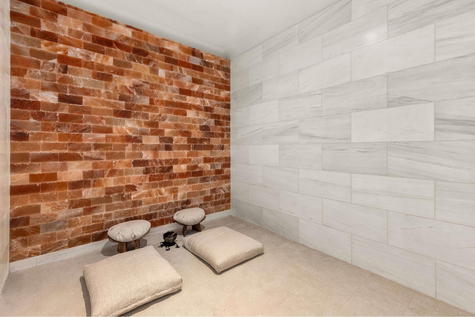 215 West 28th Street Chelsea New York NY 10001
