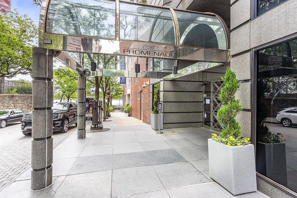 530 East 76th Street 29HK Upper East Side New York NY 10021