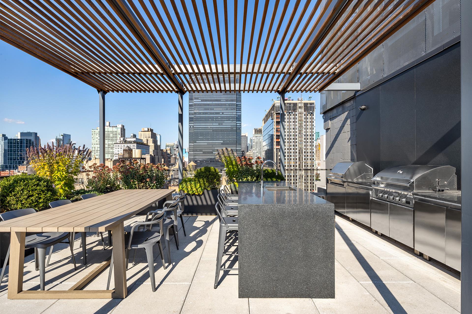 215 West 28th Street Chelsea New York NY 10001