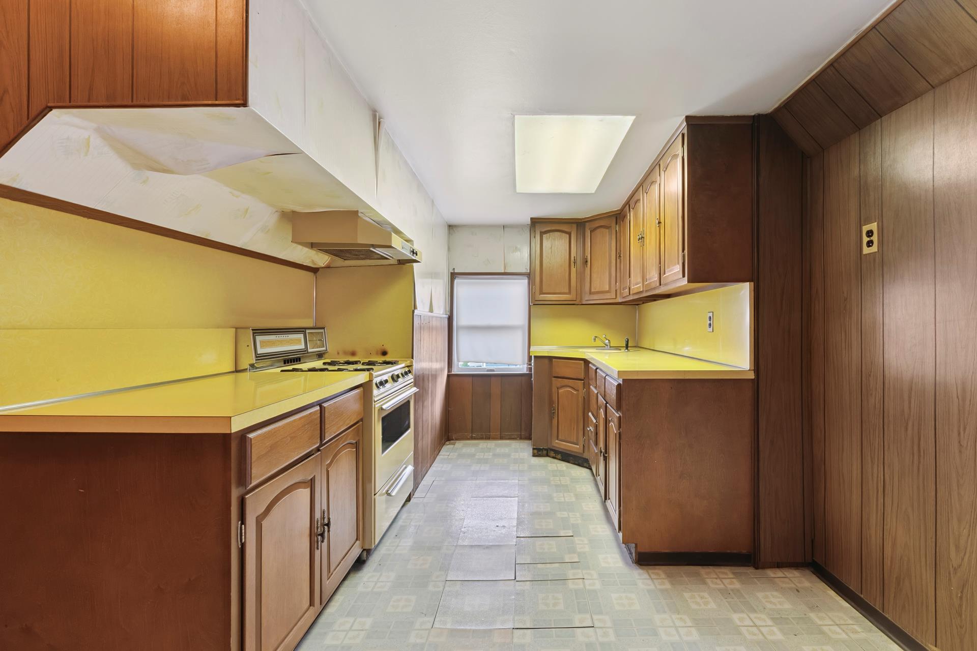 1346 73rd Street Dyker Heights Brooklyn NY 11228
