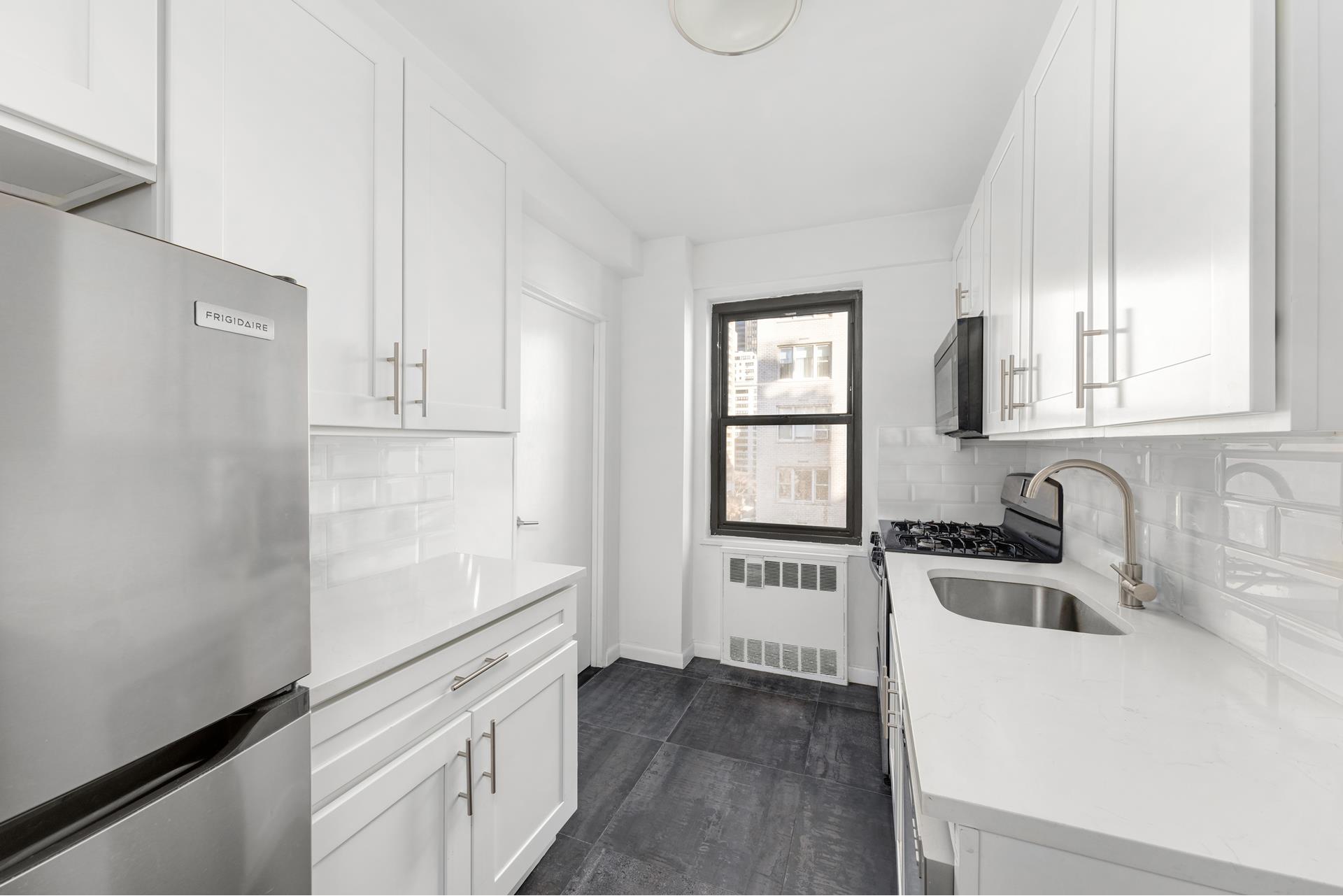 200 East 36th Street 9D Murray Hill New York NY 10016