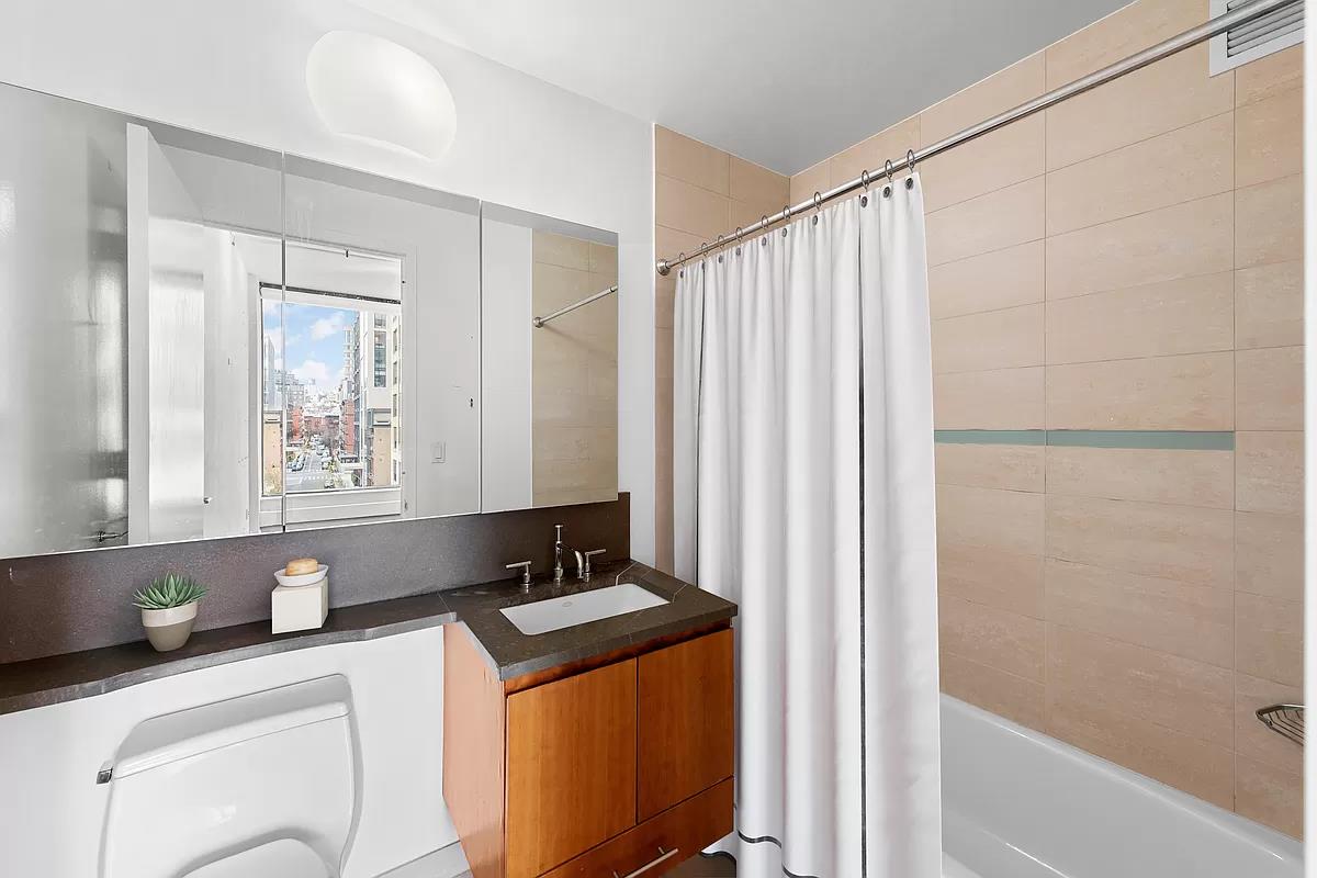 255 Hudson Street 5AW Soho New York NY 10013