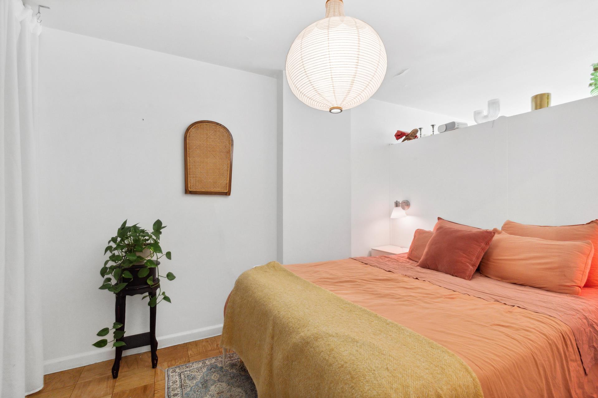 305 East 24th Street Kips Bay New York NY 10010