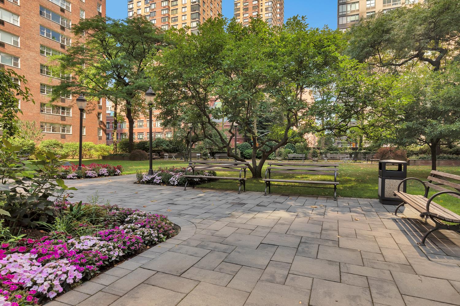 345 West 58th Street Lincoln Square New York NY 10019