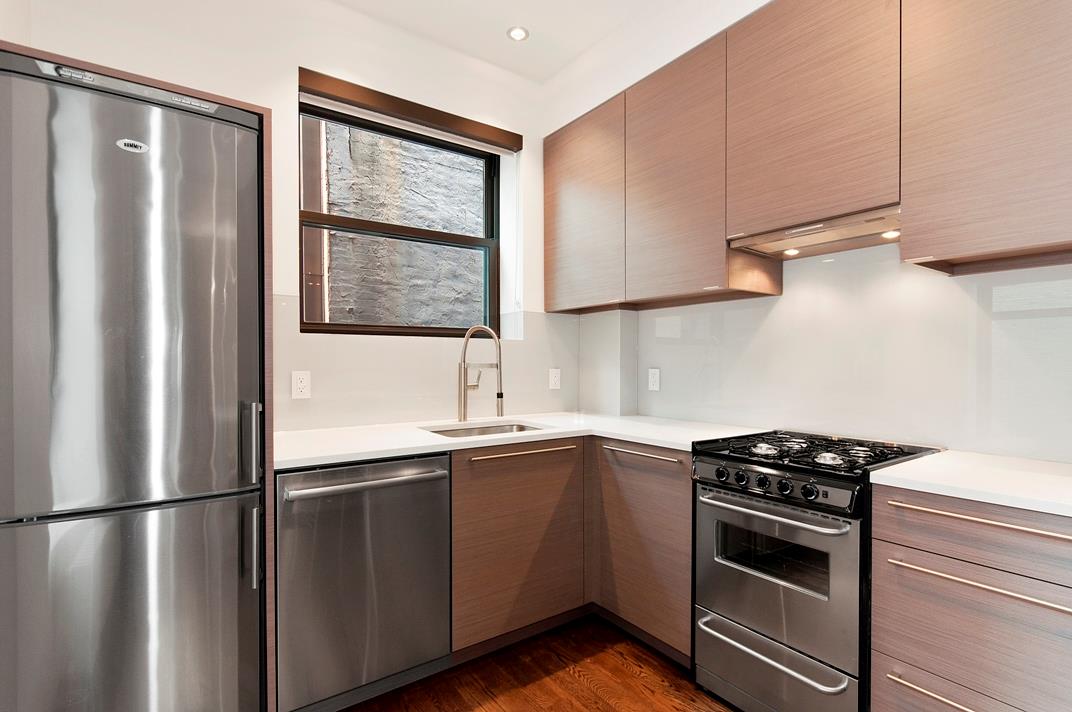 860 Lexington Avenue 3 Upper East Side New York NY 10065