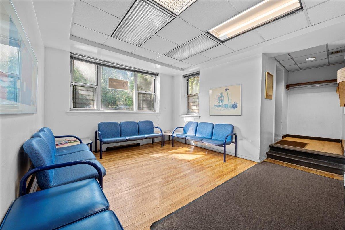 2711 Henry Hudson Parkway West Spuyten Duyvil Bronx NY 10463