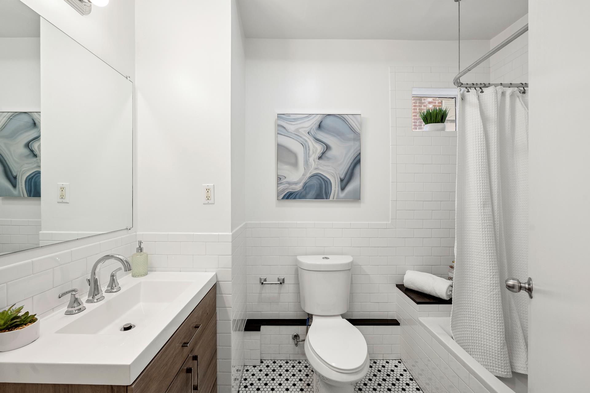 222 East 17th Street Gramercy Park New York NY 10003