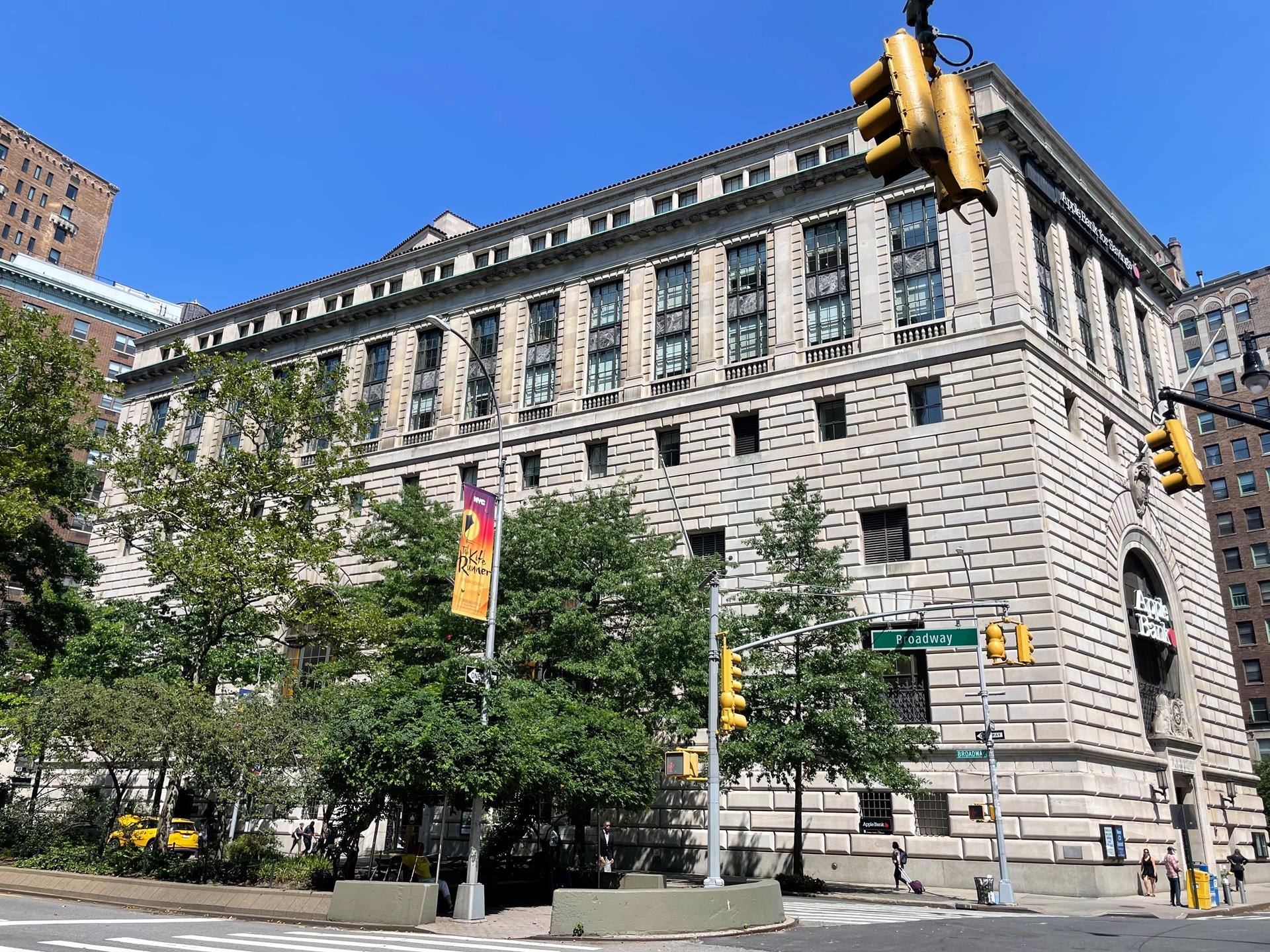 2112 Broadway Upper West Side New York NY 10023