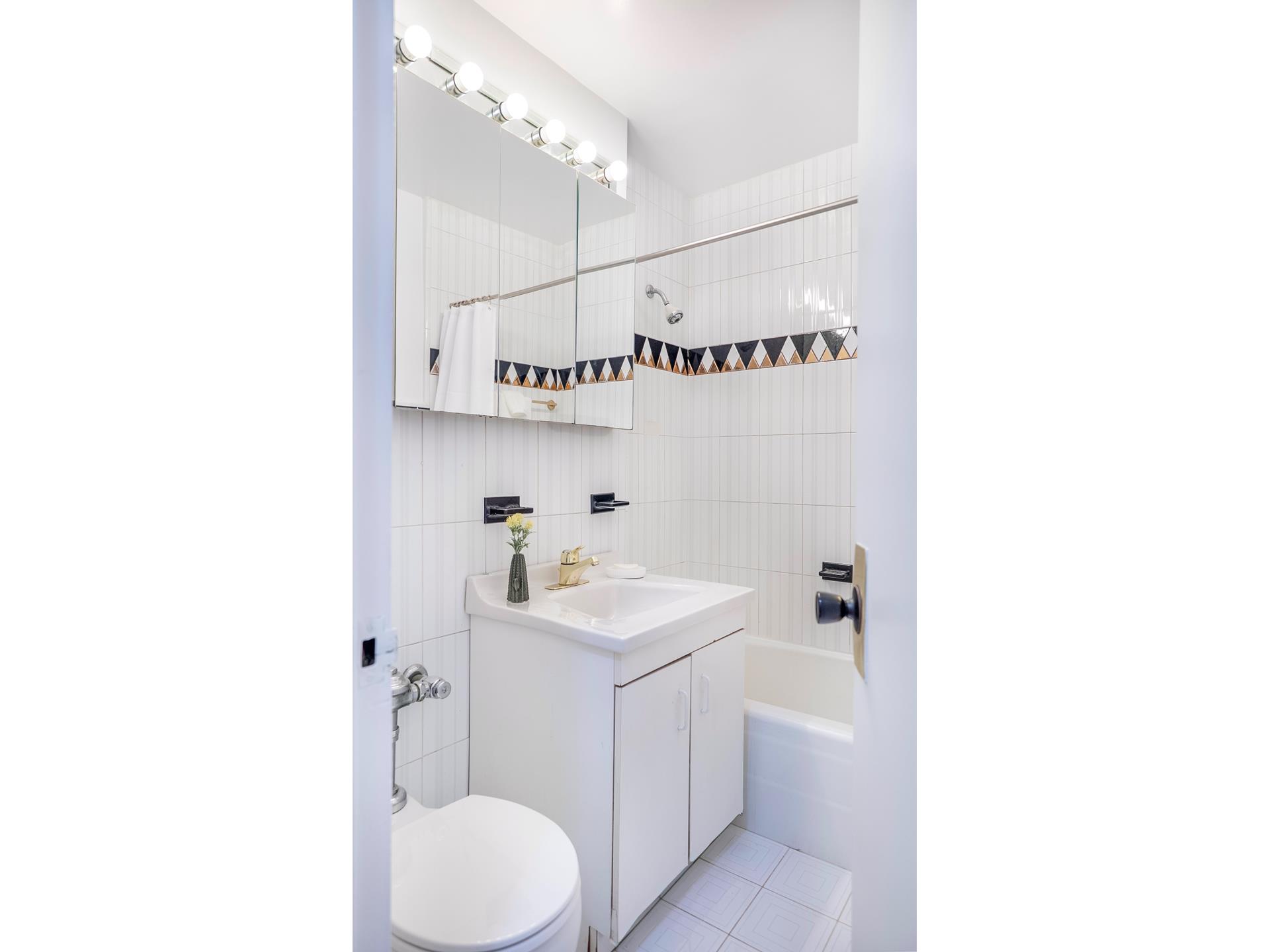 77 West 55th Street Midtown West New York NY 10019