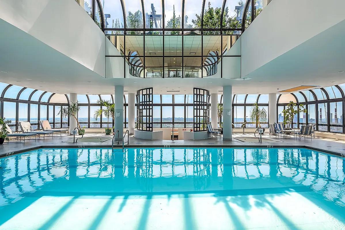 530 East 76th Street 29HK Upper East Side New York NY 10021