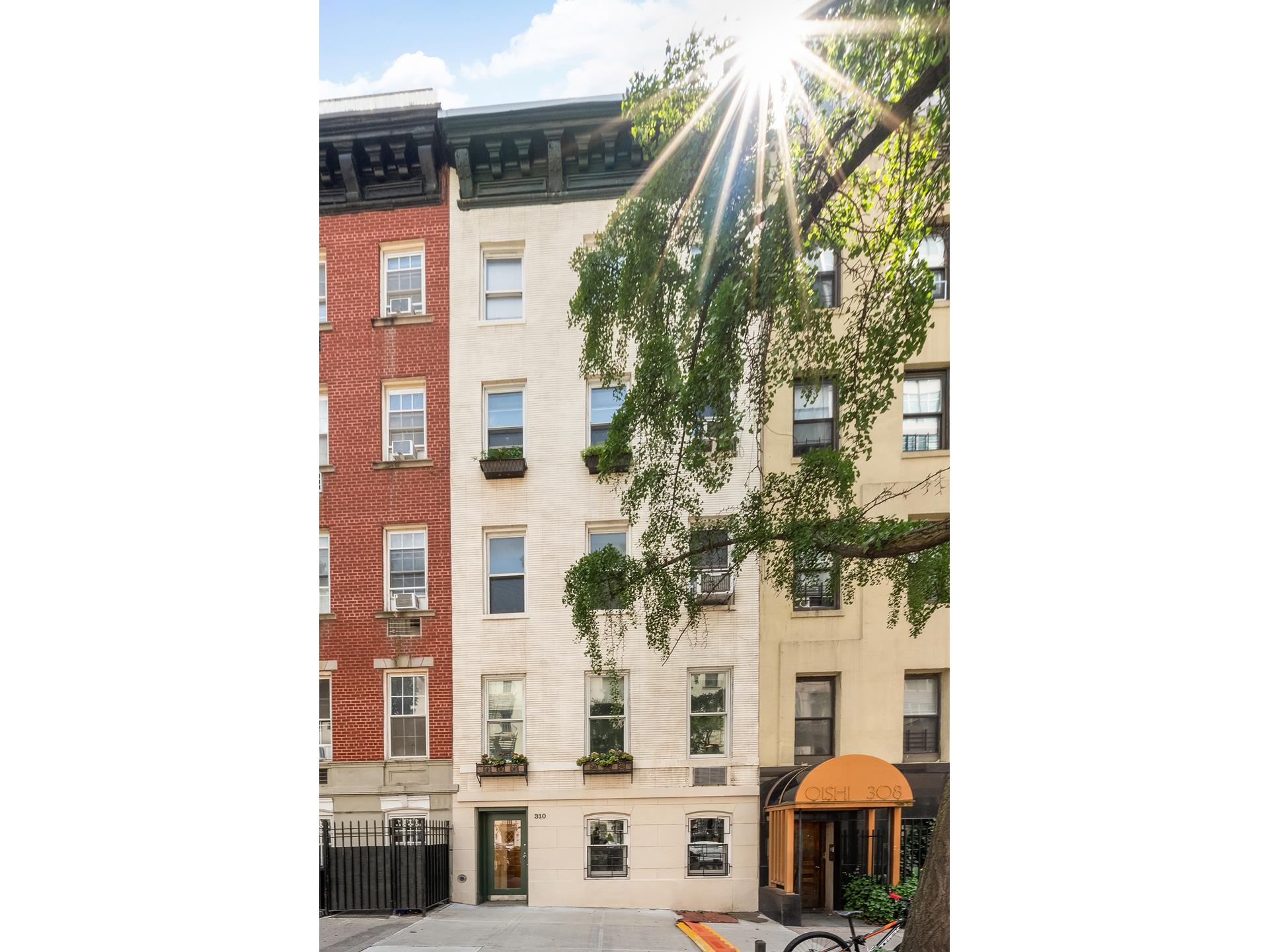 310 East 51st Street Turtle Bay New York NY 10022