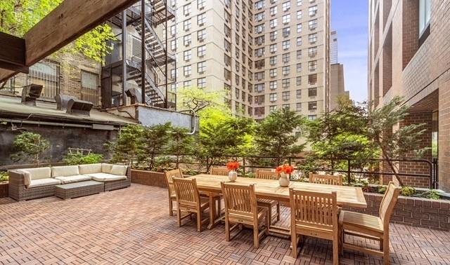 30 West 61st Street 21B Lincoln Square New York NY 10023