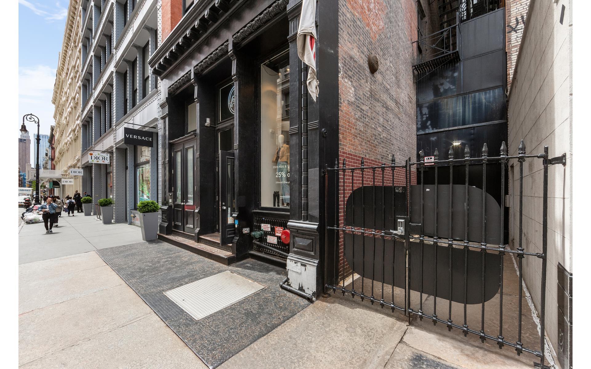 112 Prince Street Soho New York NY 10012