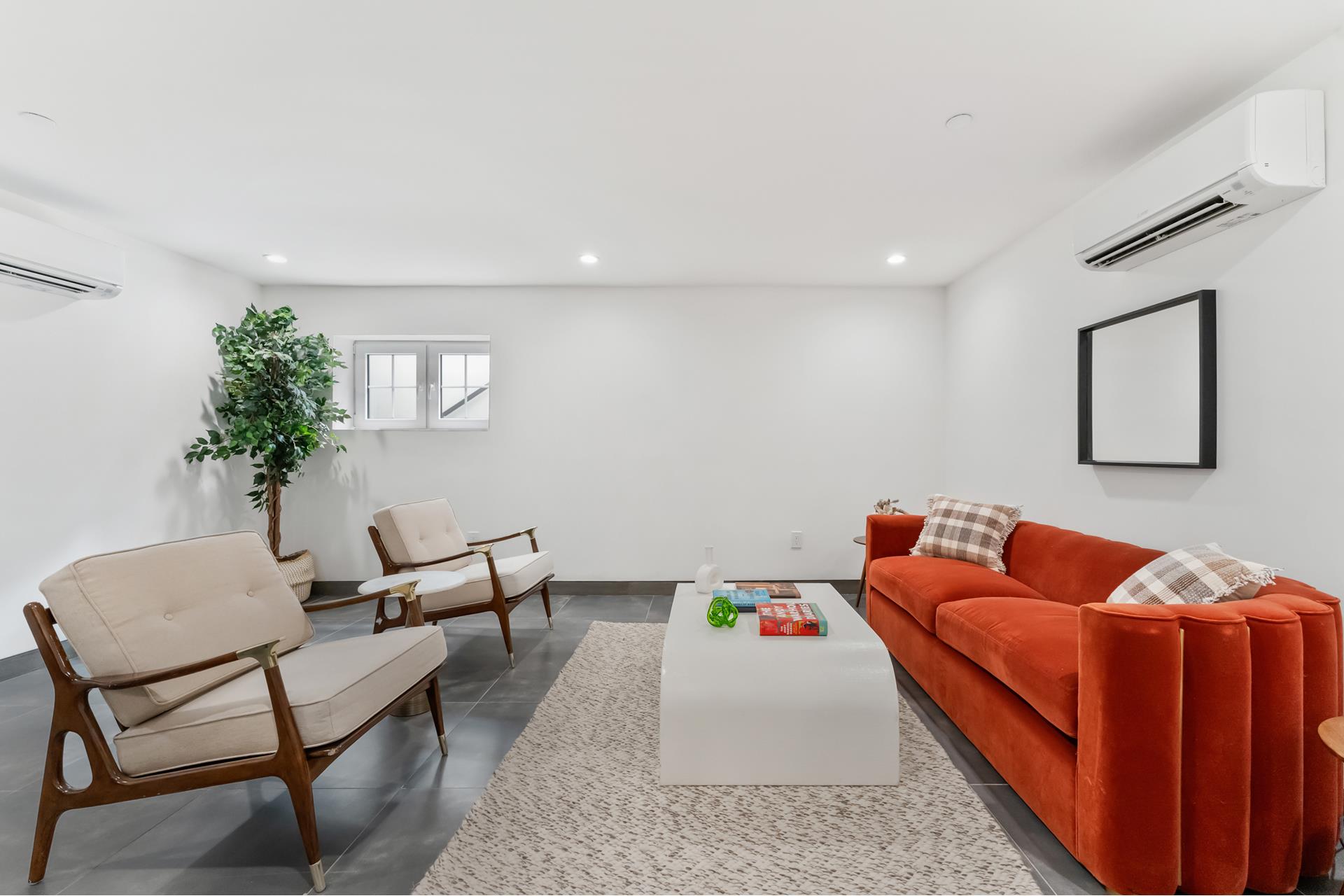 122 Palmetto Street 1R Bushwick Brooklyn NY 11221