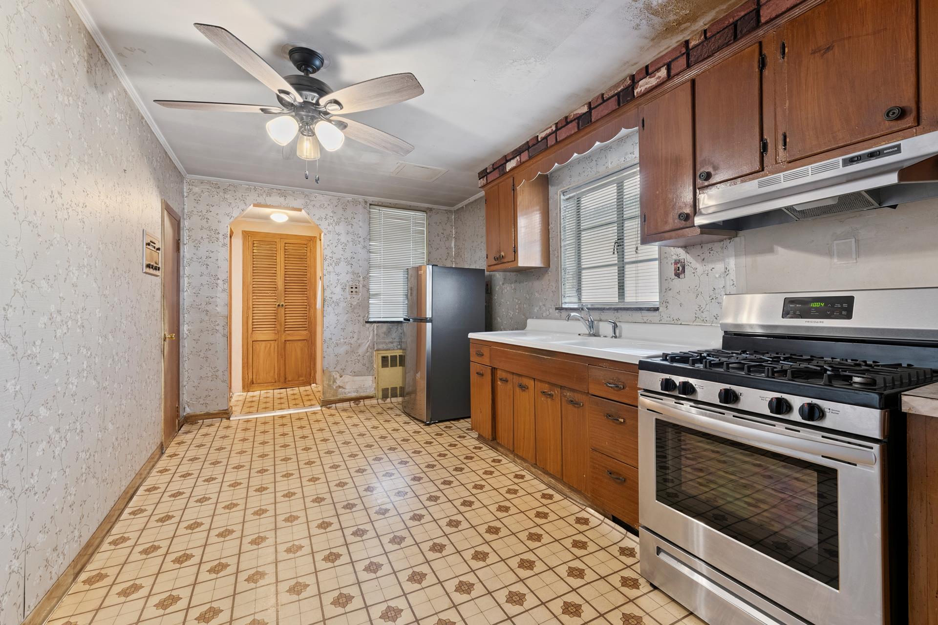 1346 73rd Street Dyker Heights Brooklyn NY 11228