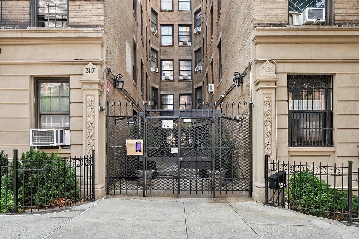 3117 Broadway Morningside Heights New York NY 10027