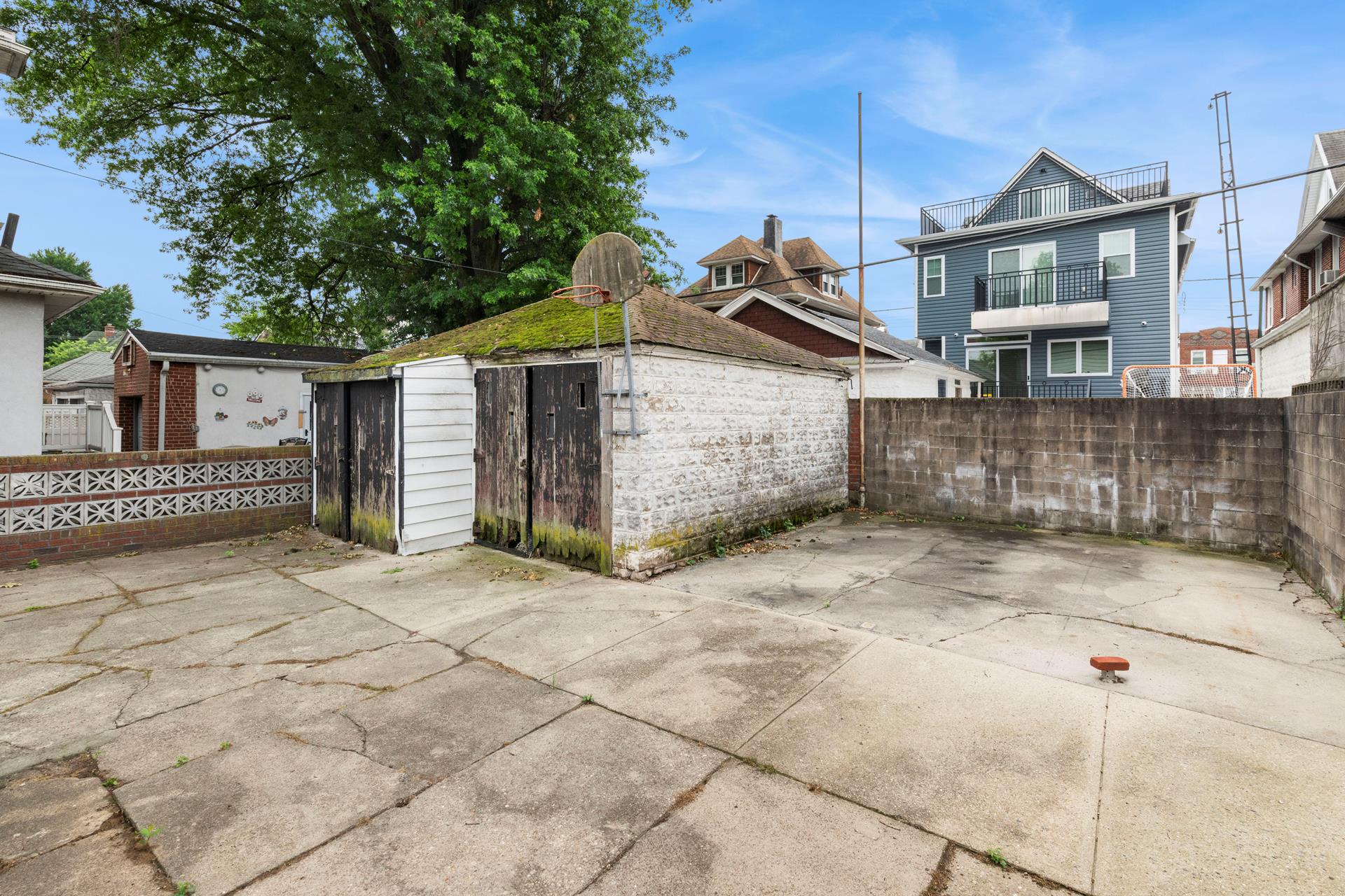 1346 73rd Street Dyker Heights Brooklyn NY 11228