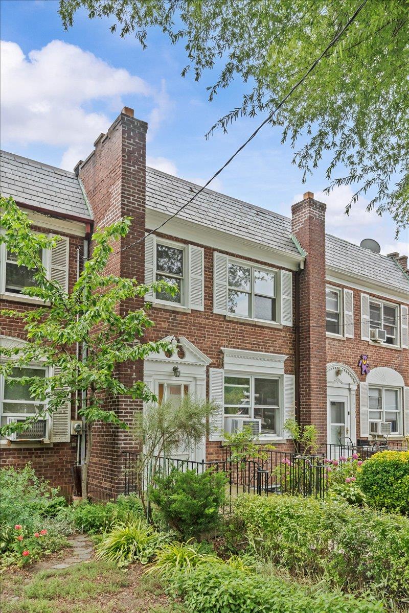 140 Van Cortlandt Park South Kingsbridge Bronx NY 10463